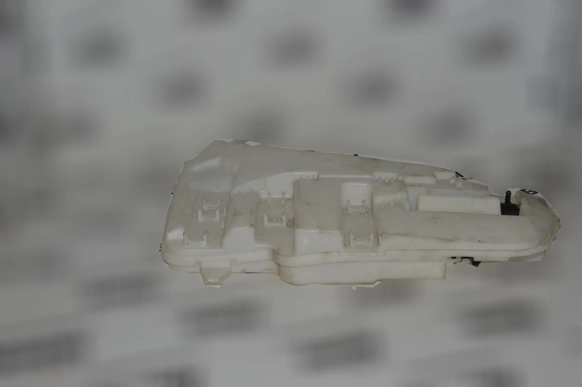 Window Washer Tank – OEM 8050439 · BMW 5 (F10) BMW 5 (F10) 2012 – 2