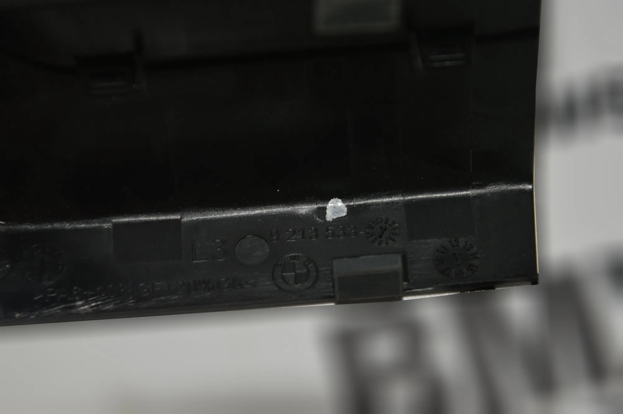 Other Interior Parts – OEM 9213533 · BMW 3 (F30, F80) BMW 3 (F30, F80) 2012 – 5