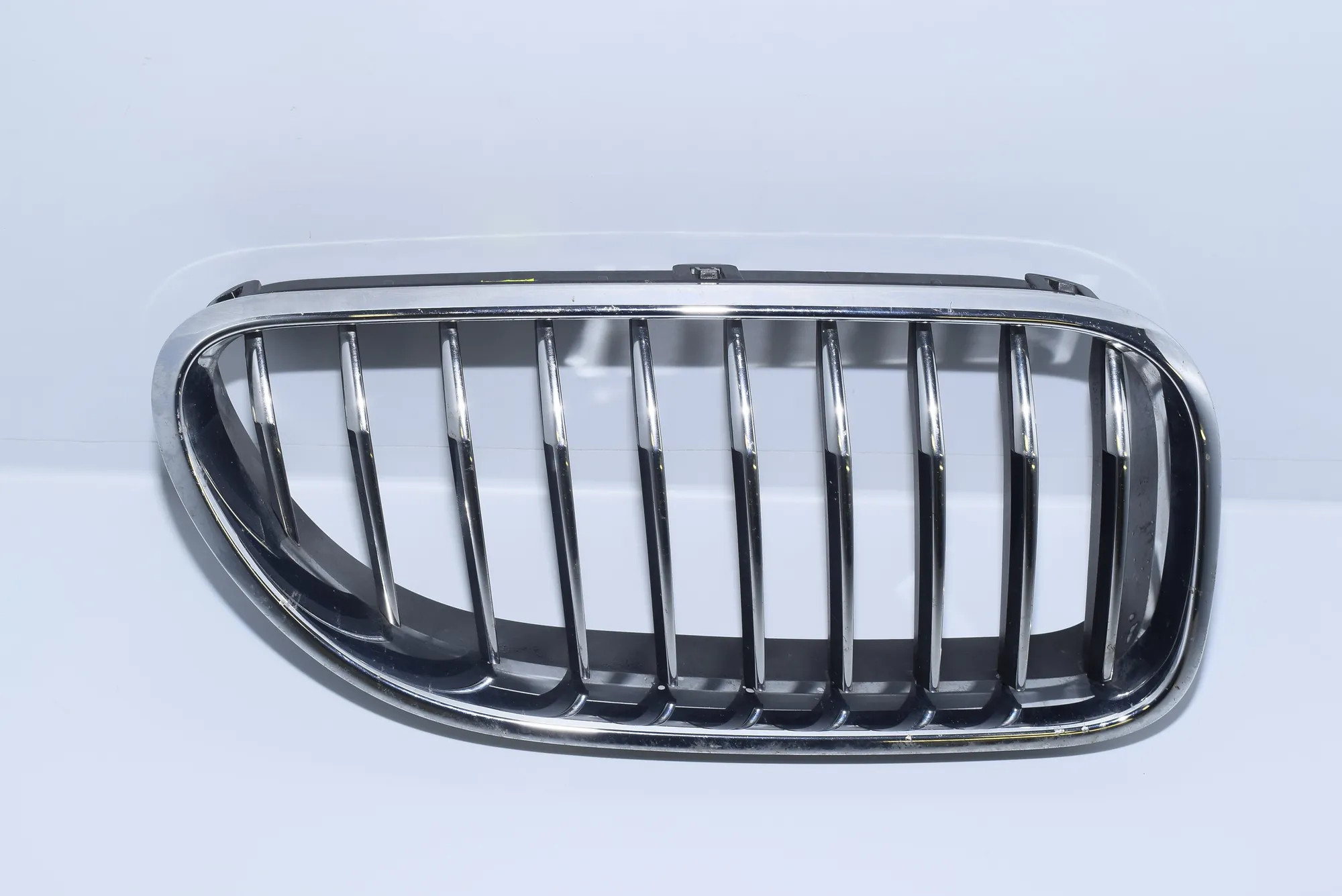 Front Left Grill – OEM 7212850 · BMW 6 Coupe (F13) BMW 6 Coupe (F13) 640 d 2012