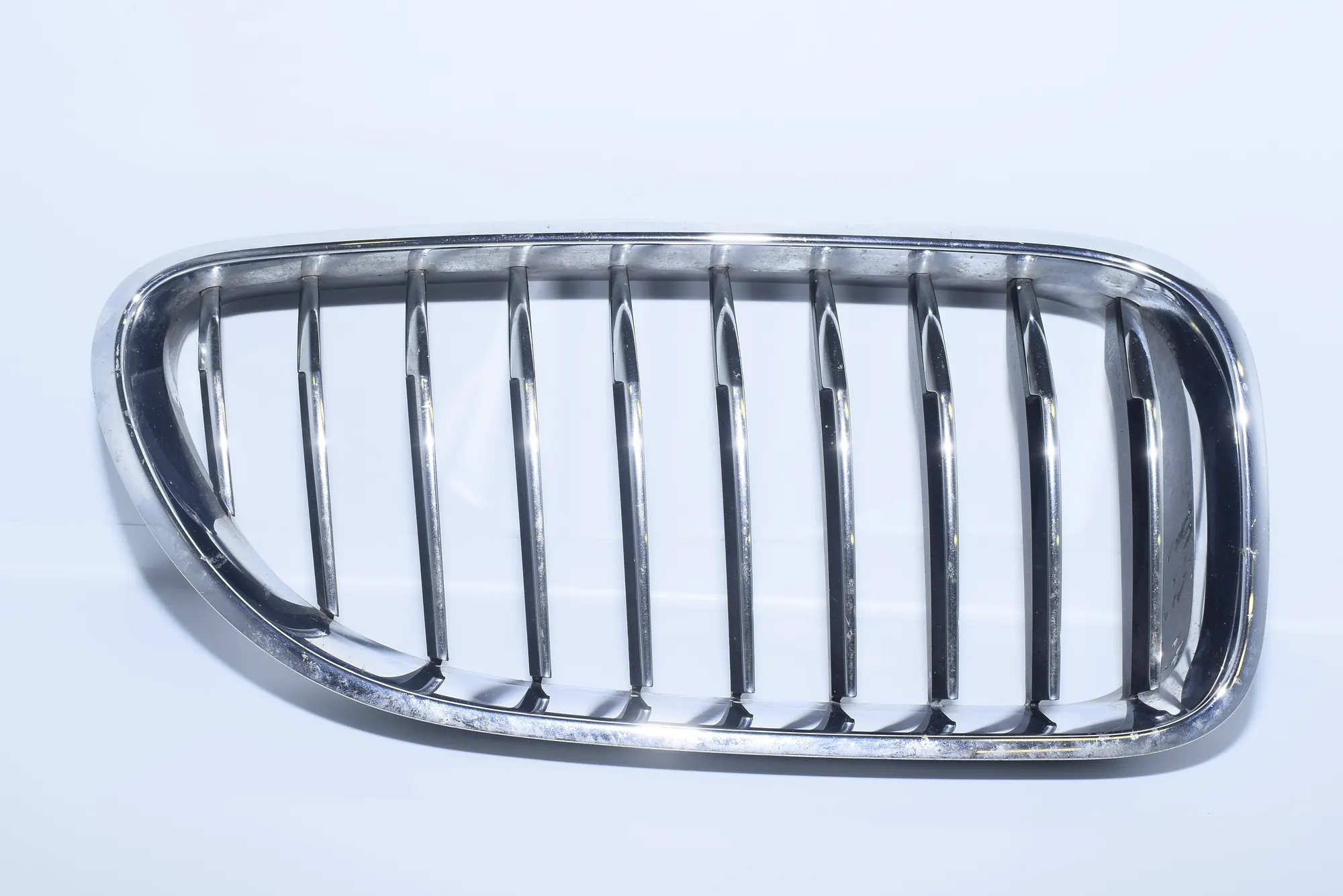 Front Left Grill – OEM 7212850 · BMW 6 Coupe (F13) BMW 6 Coupe (F13) 640 d 2012 – 2