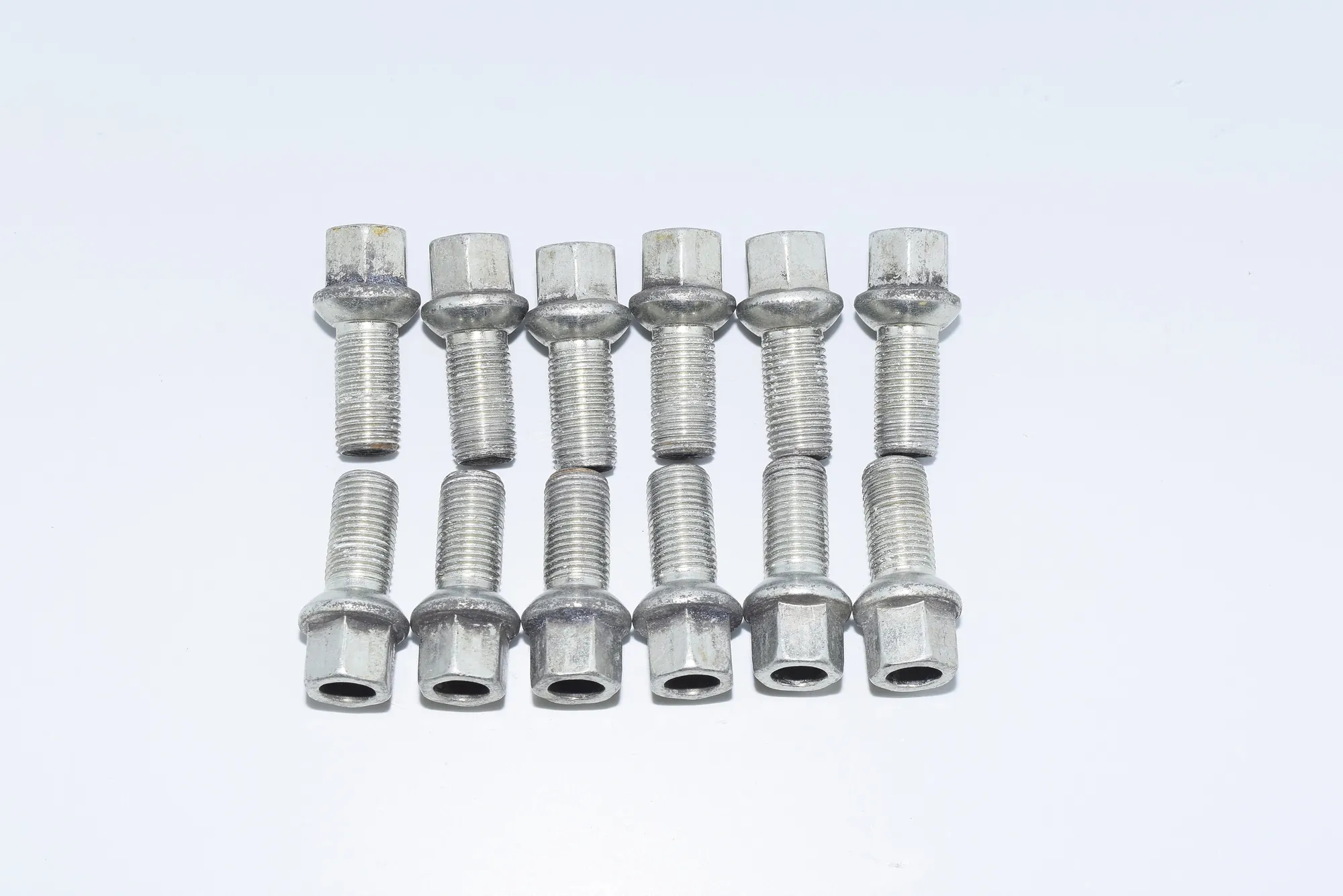 Wheel Screws Kit – OEM NA · BMW 7 (G11, G12) BMW 7 (G11, G12) 2015 – 3