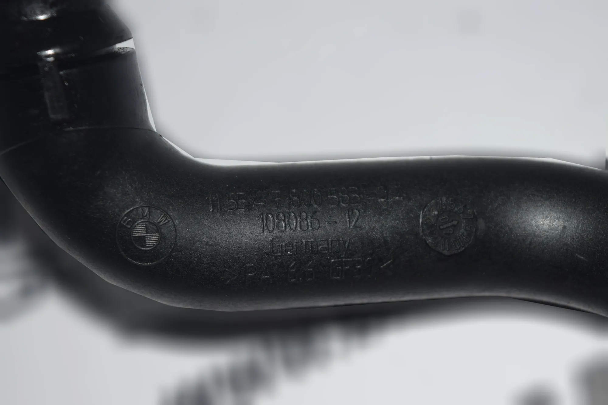 Pipe Hose – OEM 7800583 · BMW 3 (E90) BMW 3 (E90) 2009 – 2