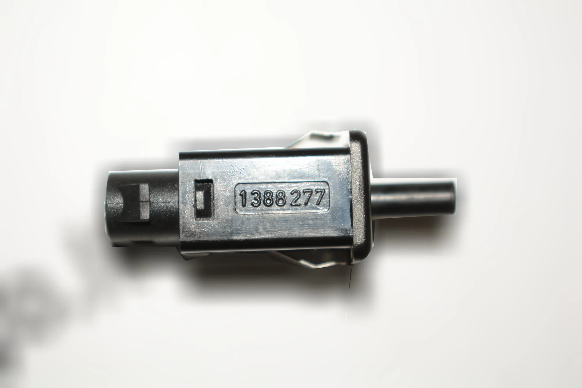 Other Control Units – OEM 1388277 · BMW 5 (E39) 530 i 2001 – 3