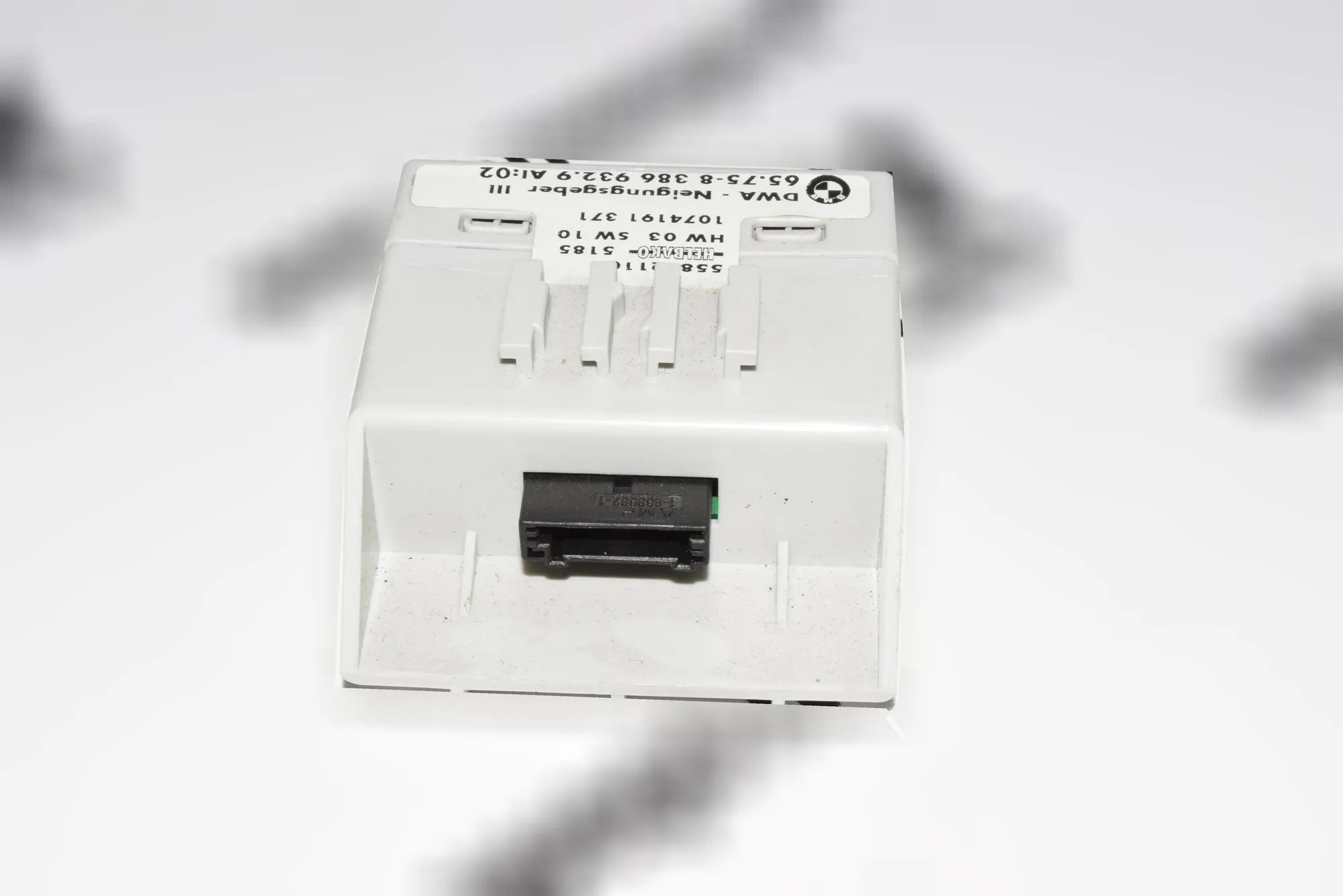 Other Control Units – OEM 8386932 · BMW 5 (E39) 525 i 2001