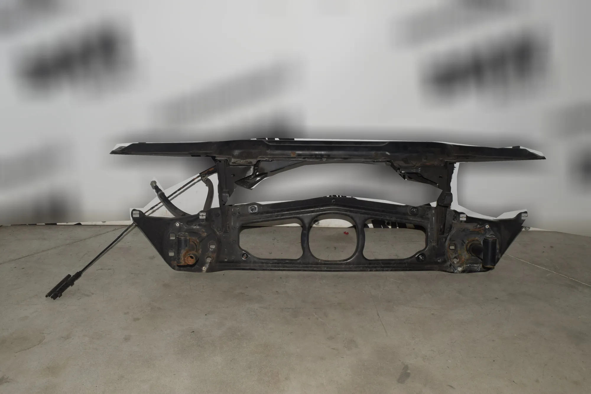 Slam Panel Frame Kit – OEM 8211467 · BMW 3 (E46) BMW 3 (E46) 2001 – 3