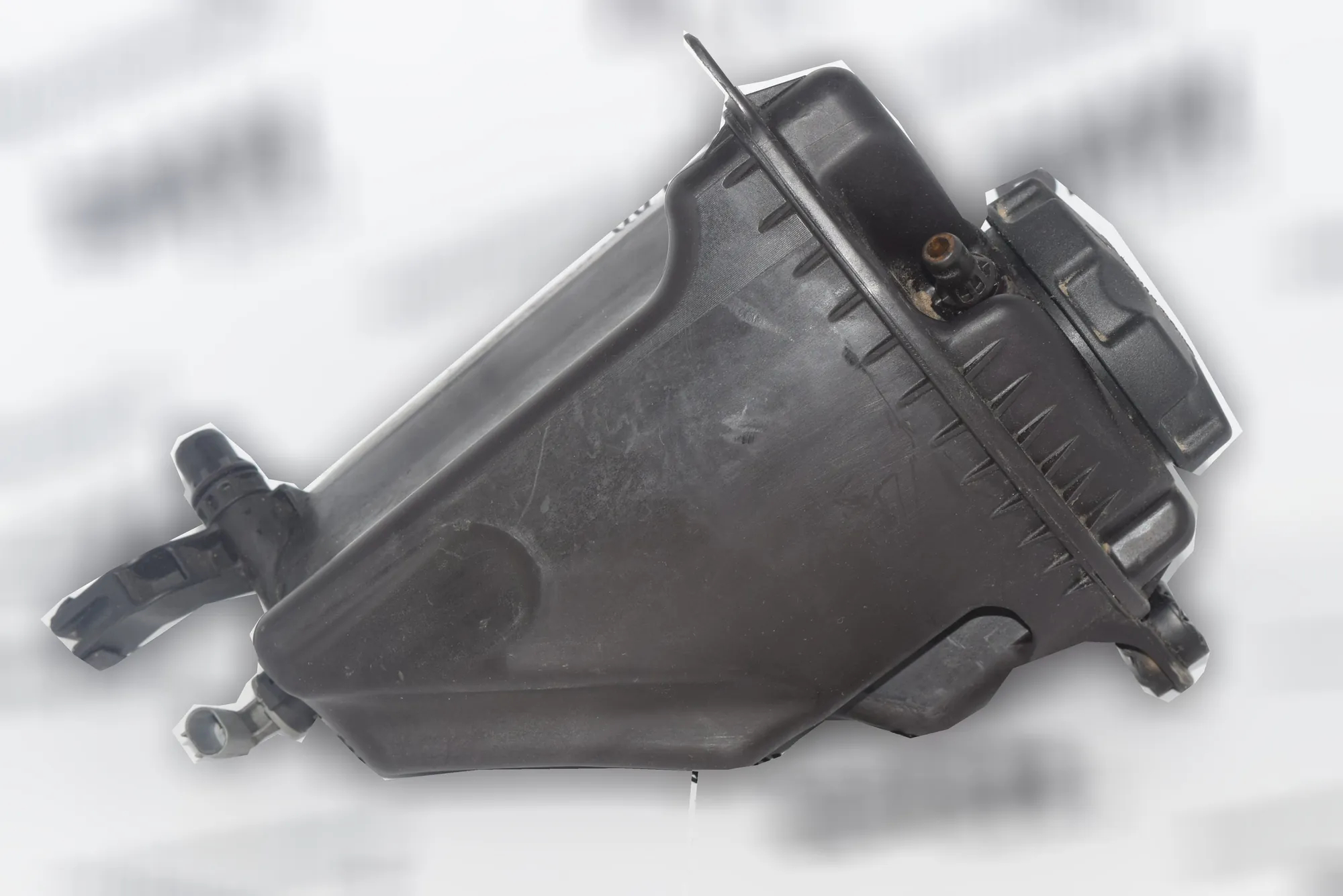 Expansion Tank – OEM 7806038 · BMW 7 (F01, F02) BMW 7 (F01, F02) 2008