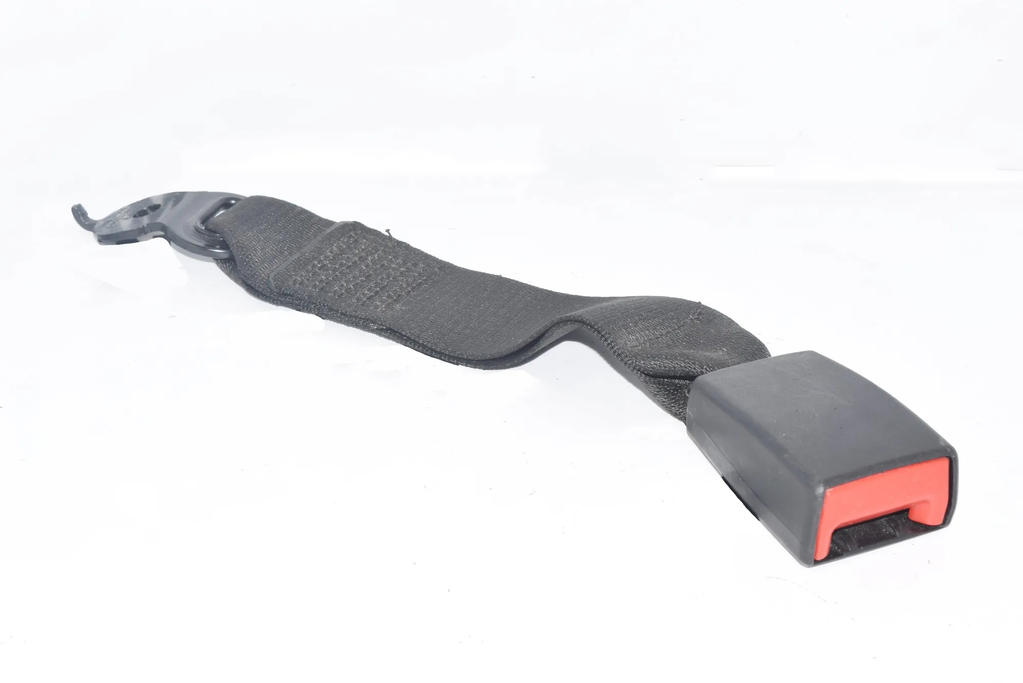 Rear Middle Seat Buckle – OEM 9119611 · BMW 7 (F01, F02) BMW 7 (F01, F02) 2008 – 2