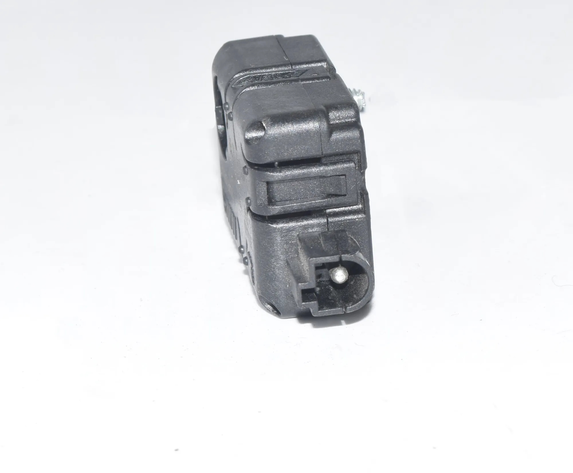 Antenna Amplifier – OEM 9185474 · BMW 5 Touring (F11) BMW 5 Touring (F11) 2011 – 2