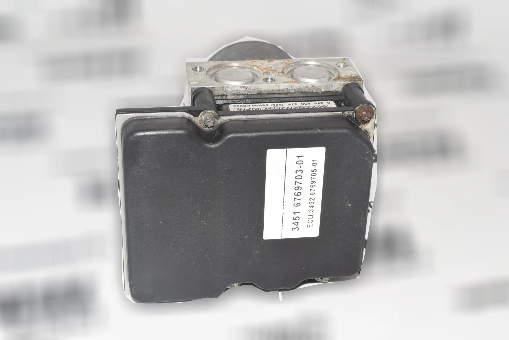 ABS Pump – OEM 6769703 · BMW 5 (E60) BMW 5 (E60) 530 i 2005 – 3