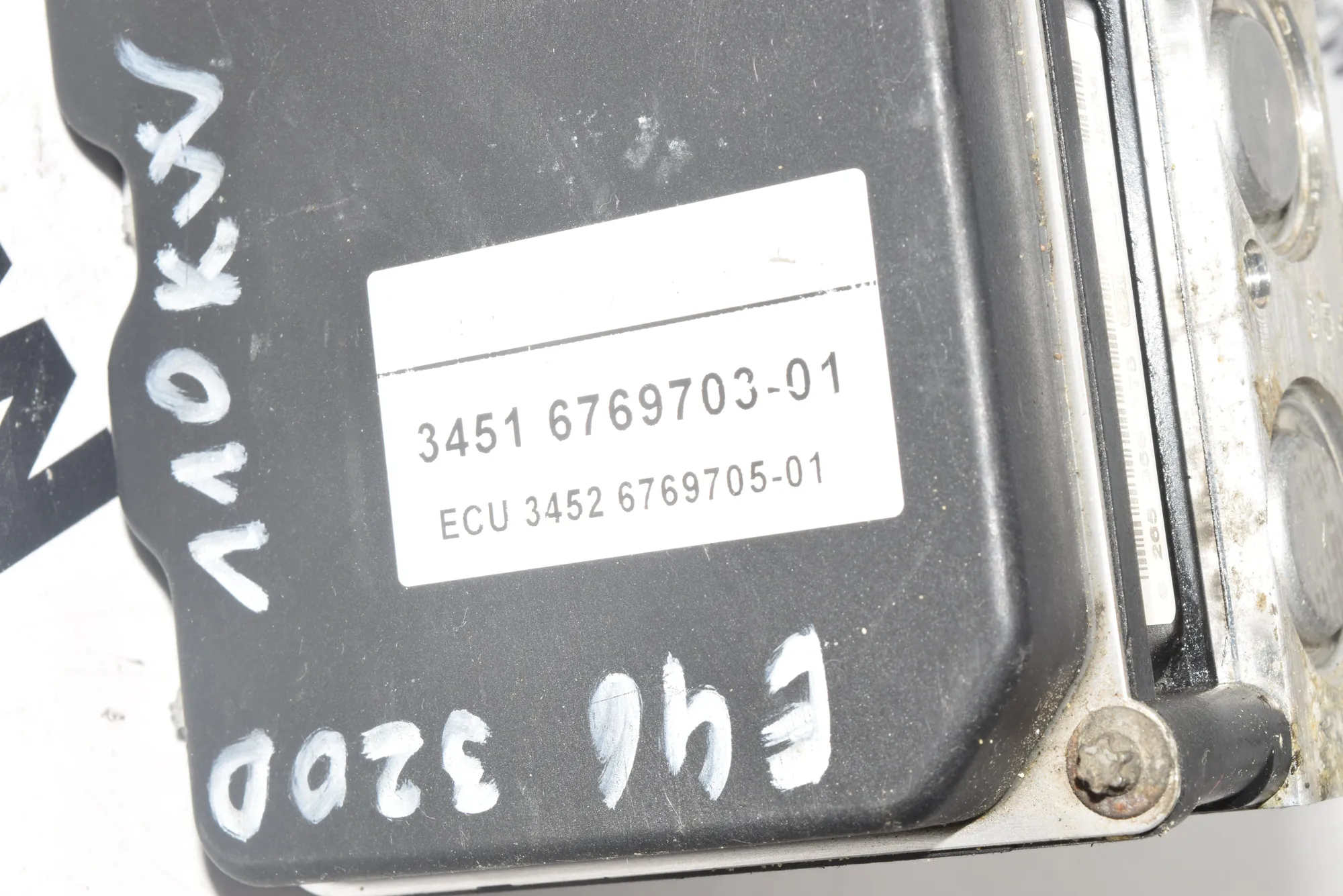 ABS Pump – OEM 6769703 · BMW 3 (E46) BMW 3 (E46) 320 d 2005 – 4