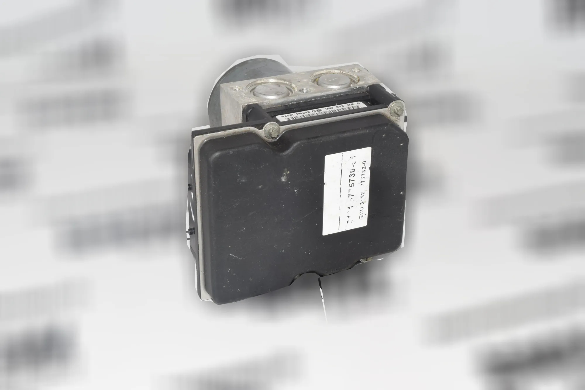 ABS Pump – OEM 0265950666 · BMW 5 (E60) BMW 5 (E60) 2004 – 3