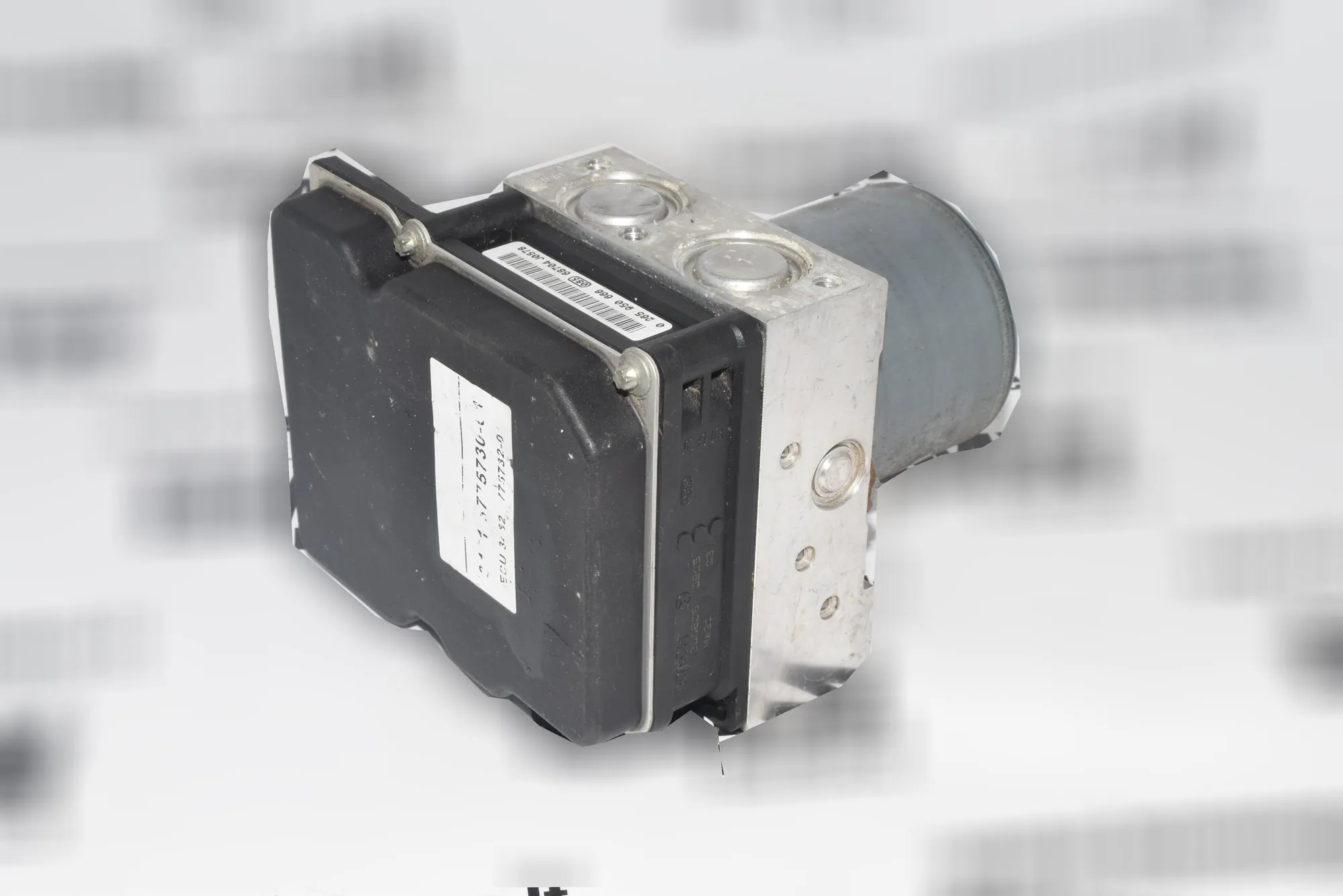 ABS Pump – OEM 0265950666 · BMW 5 (E60) BMW 5 (E60) 2004