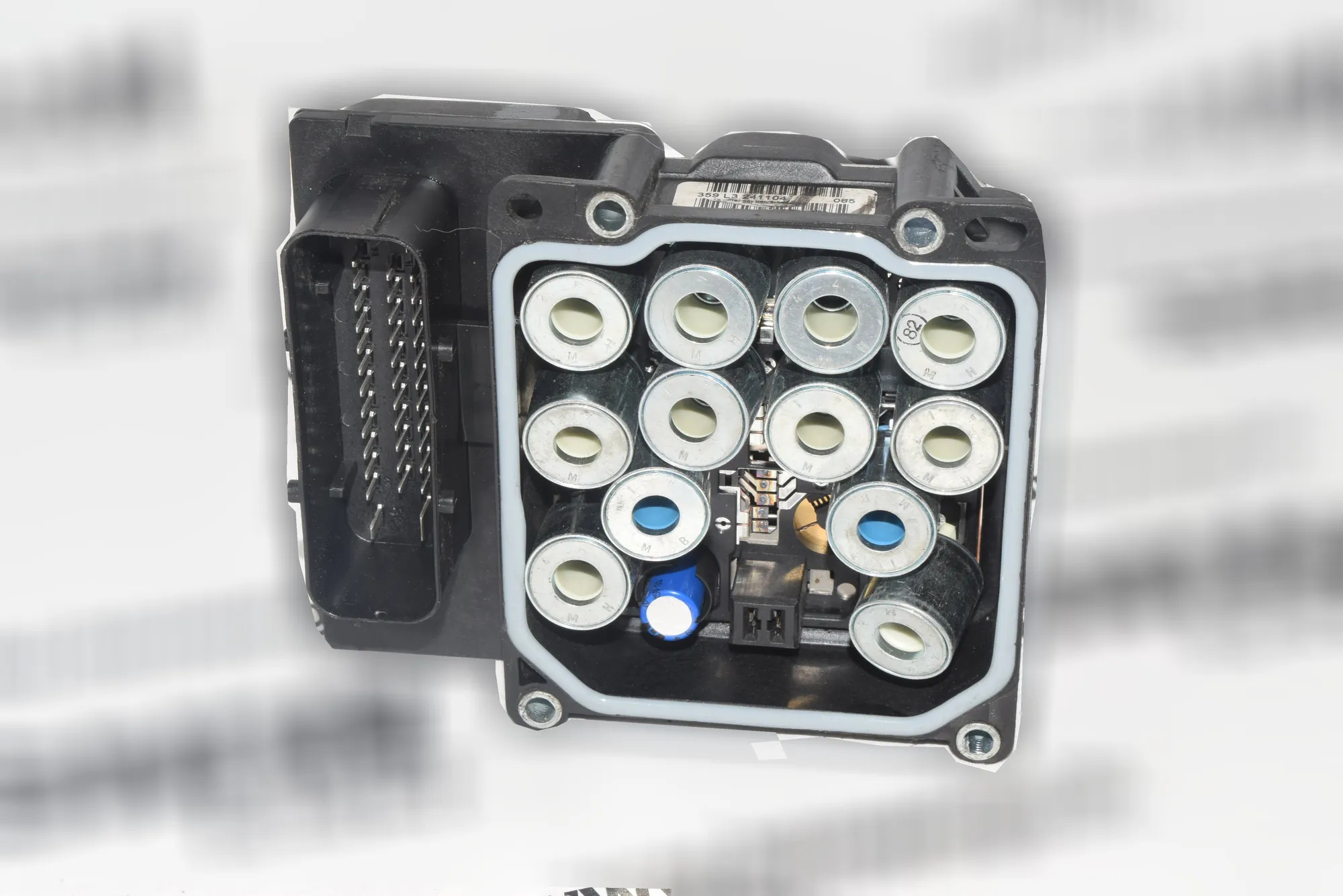 ABS Pump – OEM 6769703 · BMW 5 (E60) BMW 5 (E60) 2004