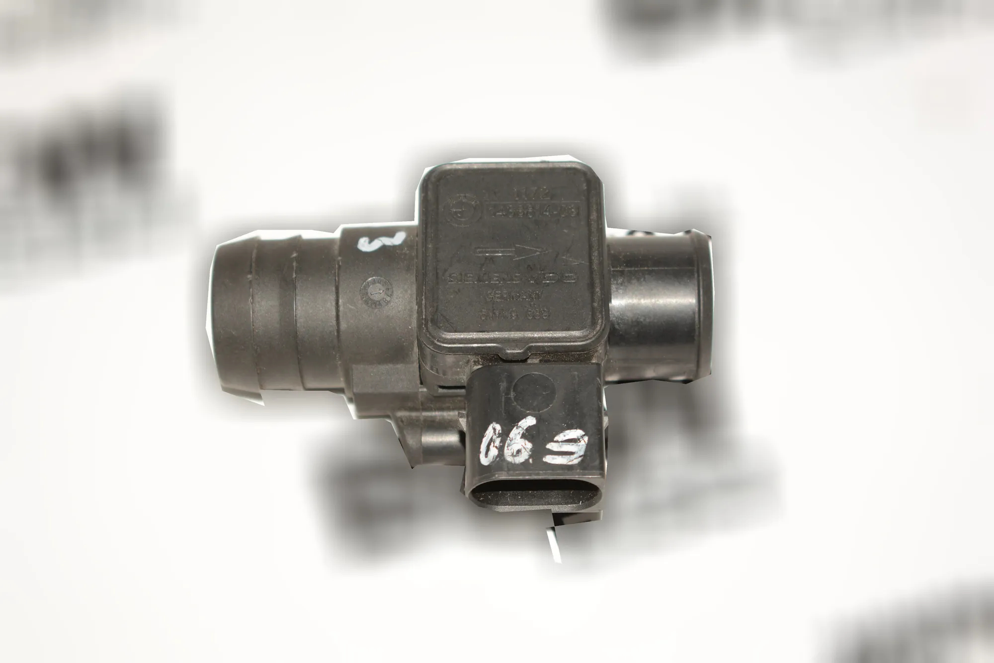 Mass Air Flow Sensor MAF – OEM 1438814 · BMW 3 (E90) BMW 3 (E90) 320 i 2008