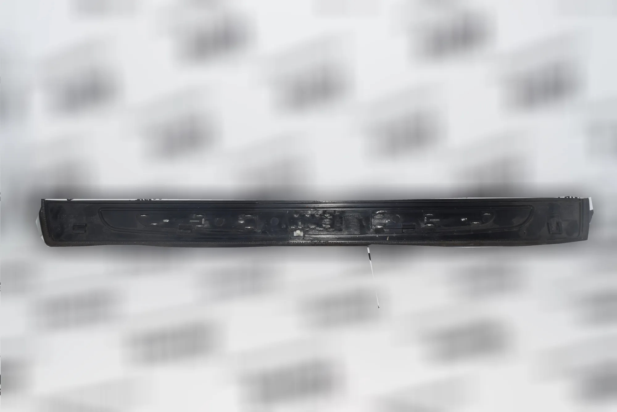 Door Sill Trim Kit – OEM 8223552 · BMW 7 (E65, E66, E67) BMW 7 (E65, E66, E67) 2002