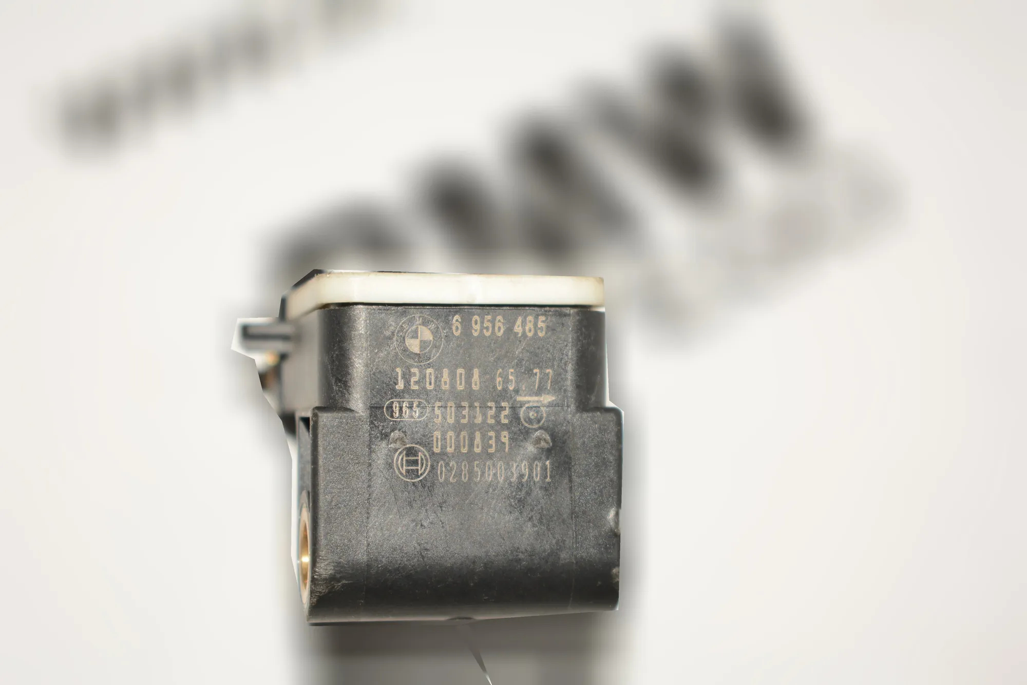 Front Left Impact Sensor – OEM 6956485 · BMW 3 Coupe (E92) BMW 3 Coupe (E92) 2006 – 6
