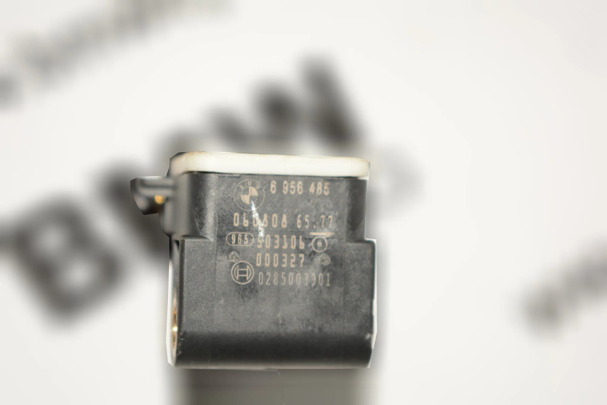 Front Right Impact Sensor – OEM 6956485 · BMW 3 Coupe (E92) BMW 3 Coupe (E92) 2006 – 6