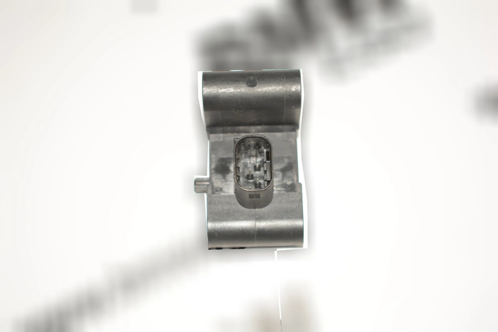 Front Right Impact Sensor – OEM 6911003 · BMW 1 (E87) BMW 1 (E87) 2006