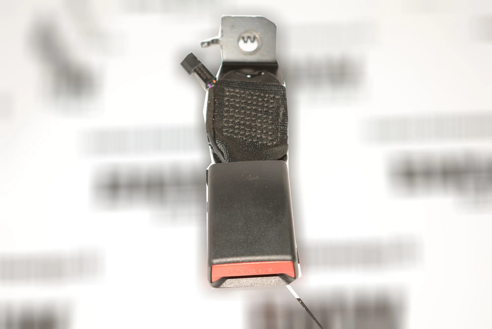 Rear Left Seat Buckle – OEM 7266352 · BMW 3 Touring (F31) BMW 3 Touring (F31) 320 d 2014
