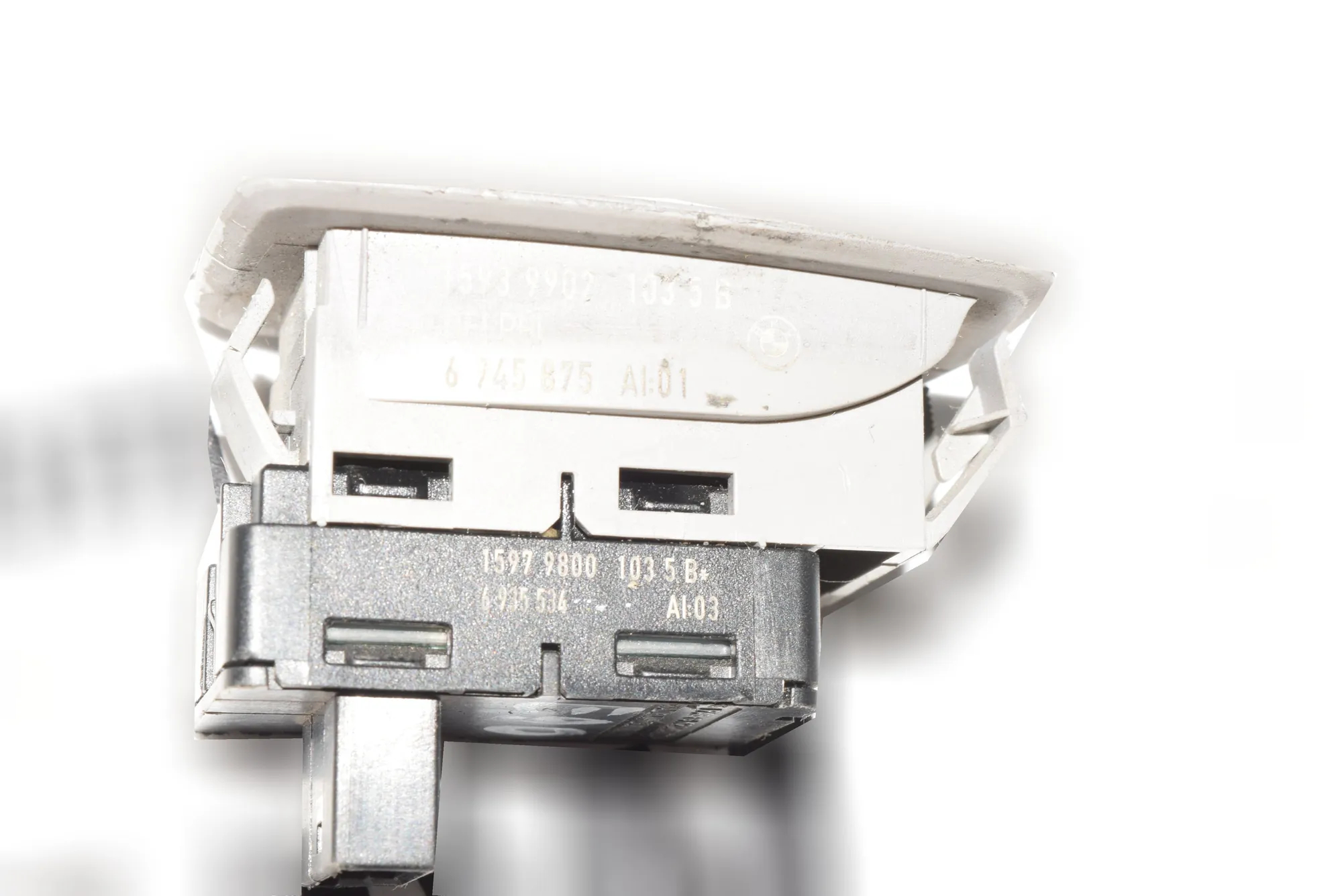 Rear Right Door Window Switch – OEM 69458756935534 · BMW 3 (E90) BMW 3 (E90) 2006 – 3