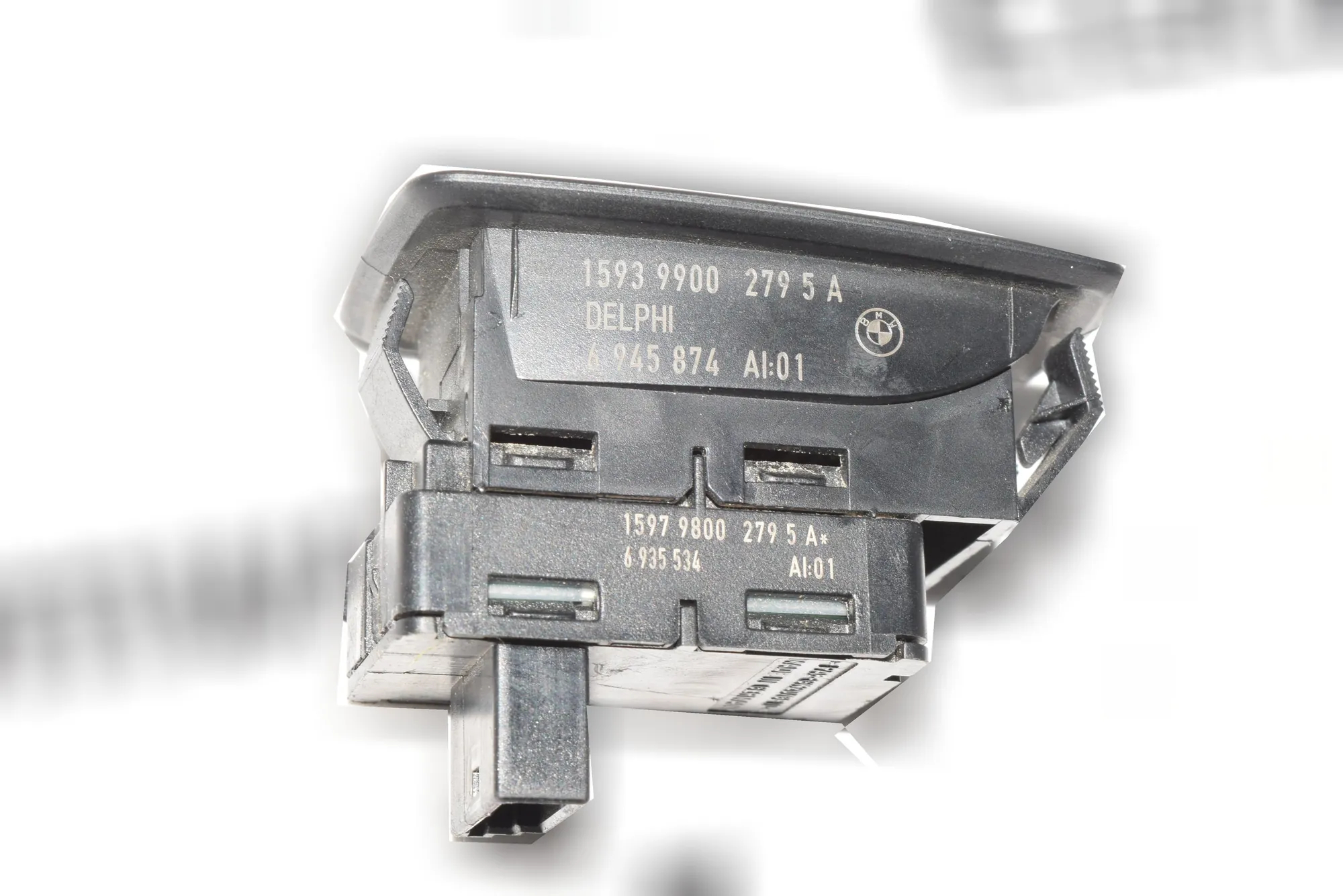Rear Right Door Window Switch – OEM 69458746935534 · BMW 3 (E90) BMW 3 (E90) 2006 – 3