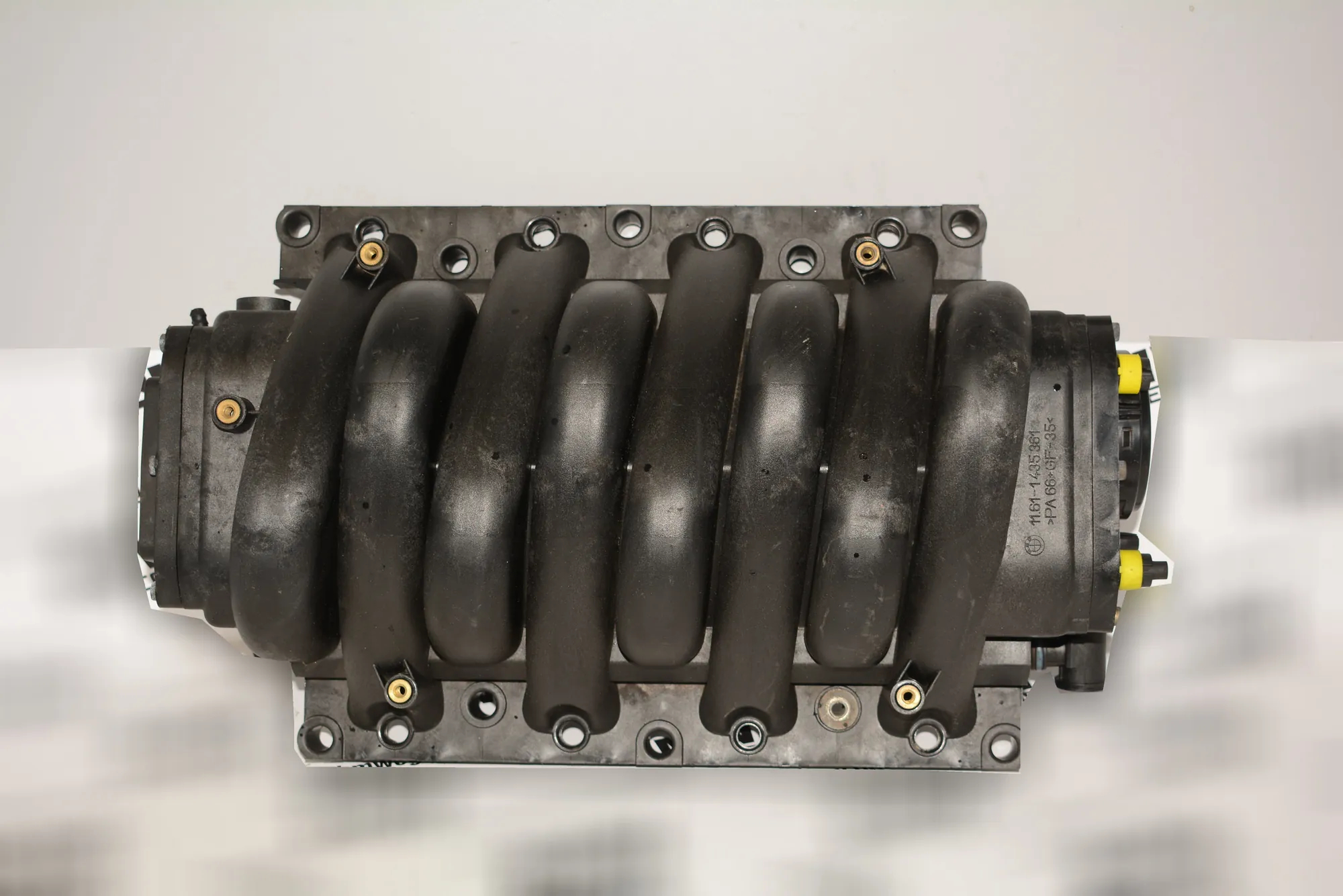 Intake Manifold – OEM 1435361 · BMW 5 (E39) BMW 5 (E39) 1998