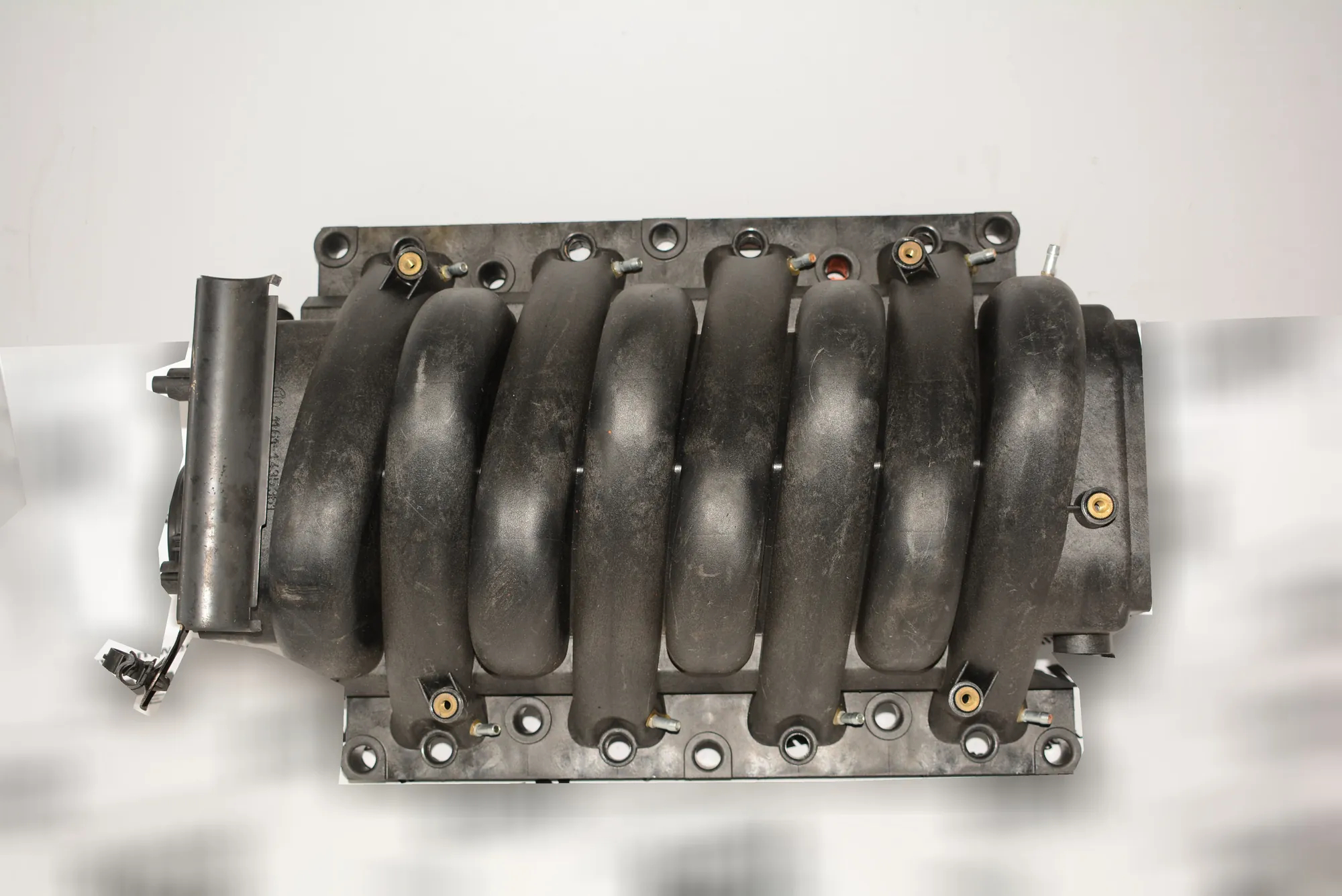 Intake Manifold – OEM 1435361 · BMW 5 (E39) BMW 5 (E39) 1998