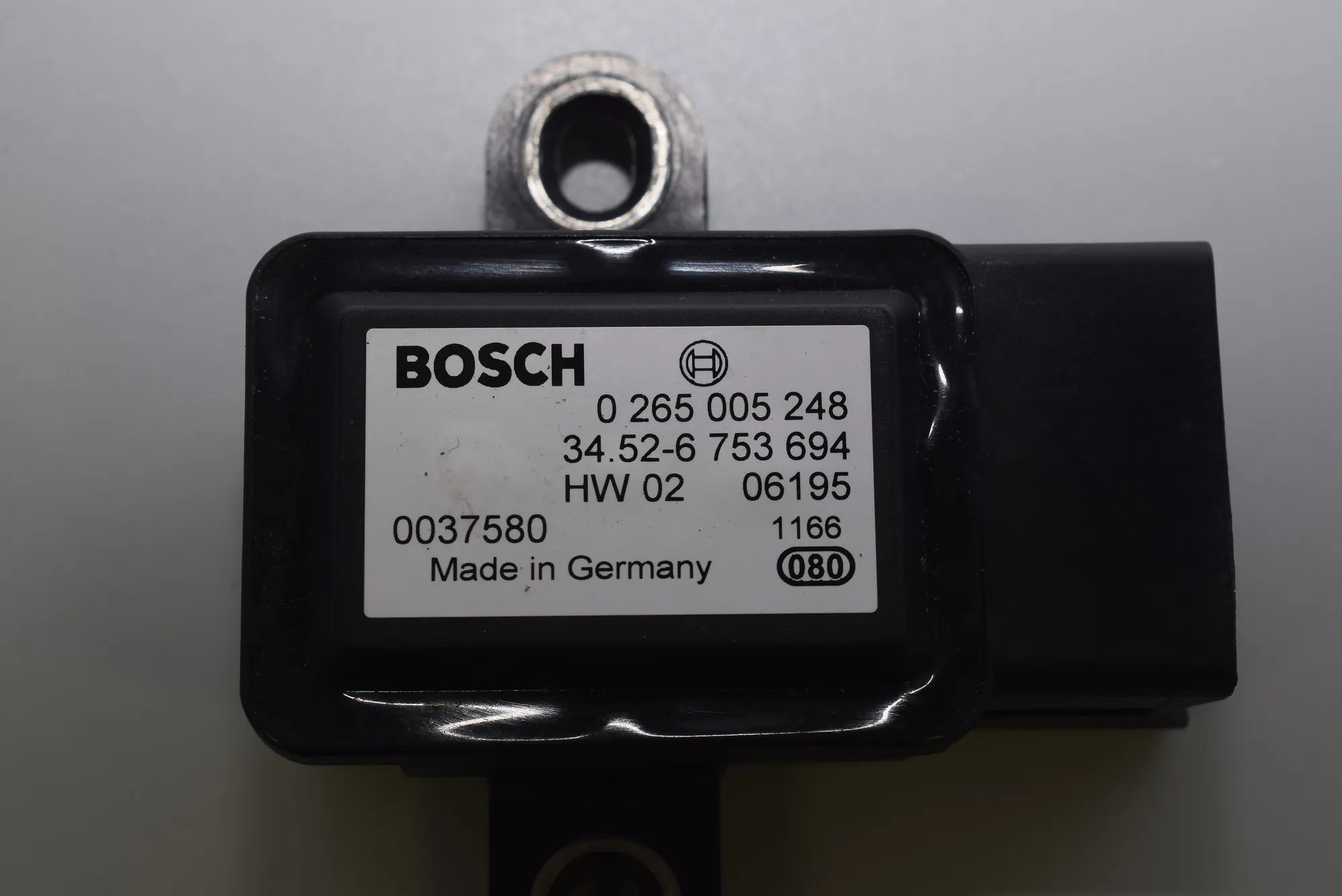 Acceleration Sensor – OEM 0265005248 · BMW 7 (E38) 1999 – 4