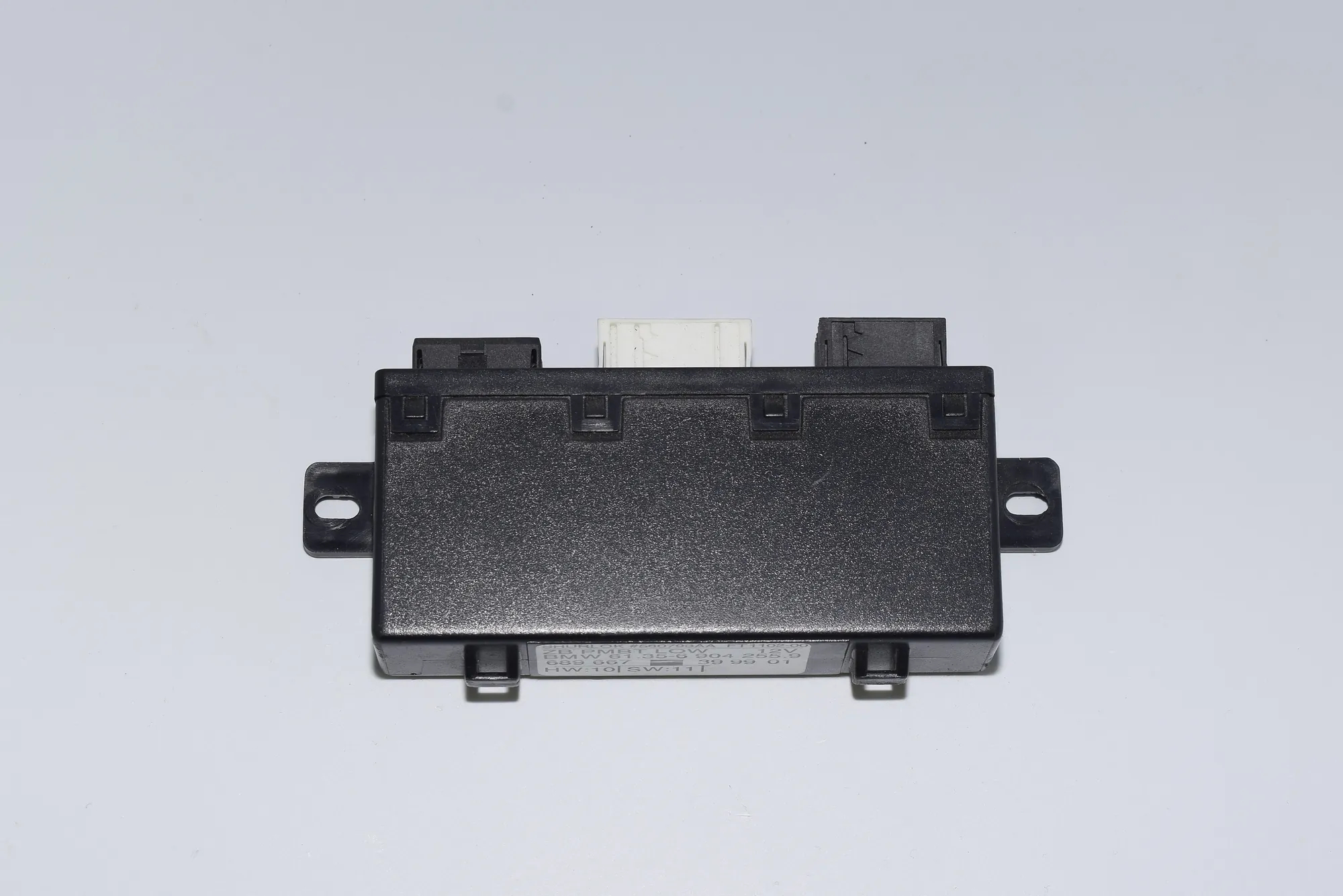 Front Left Door Control Unit – OEM 6904255 · BMW 7 (E38) 1999