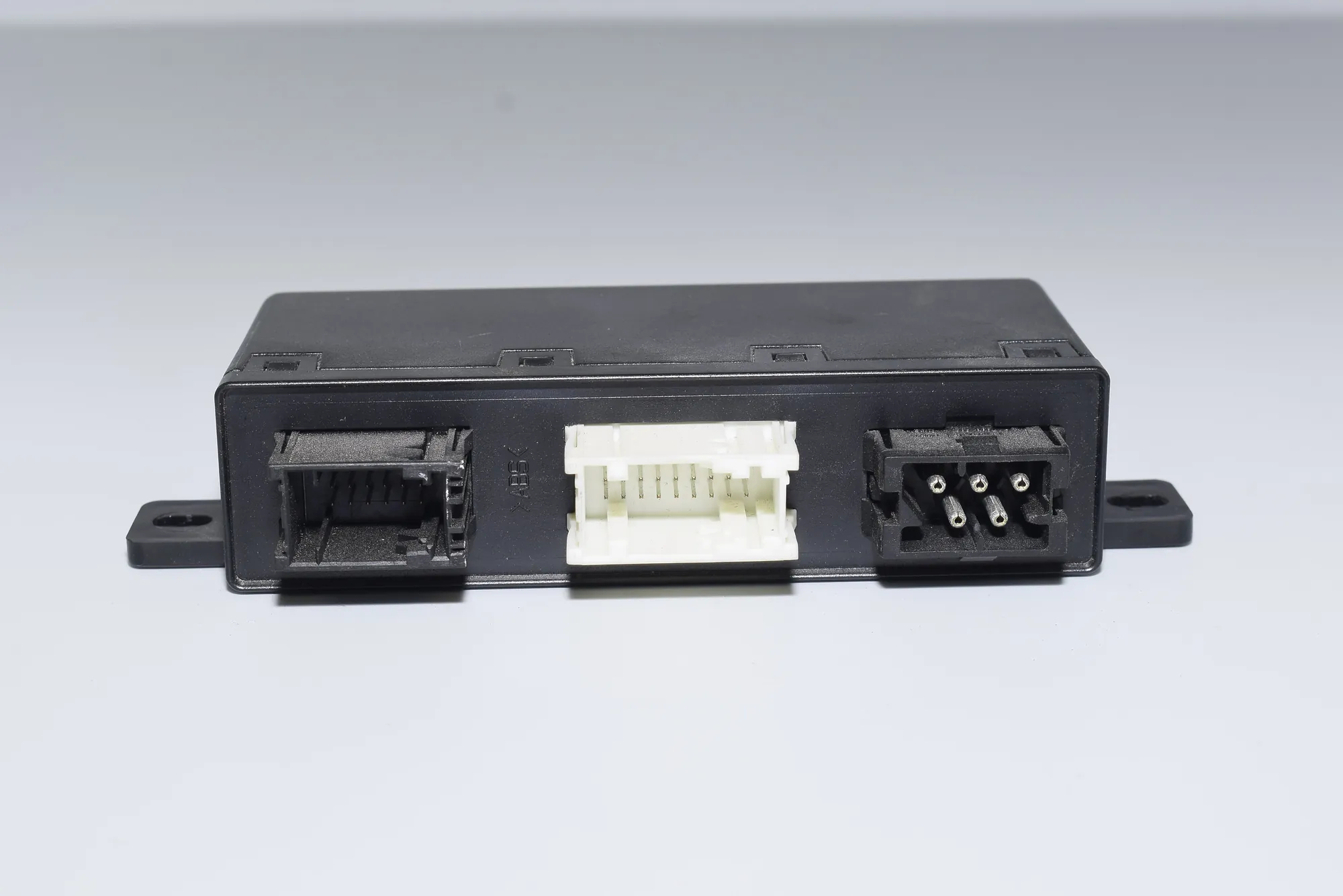 Front Left Door Control Unit – OEM 6904255 · BMW 7 (E38) 1999 – 3