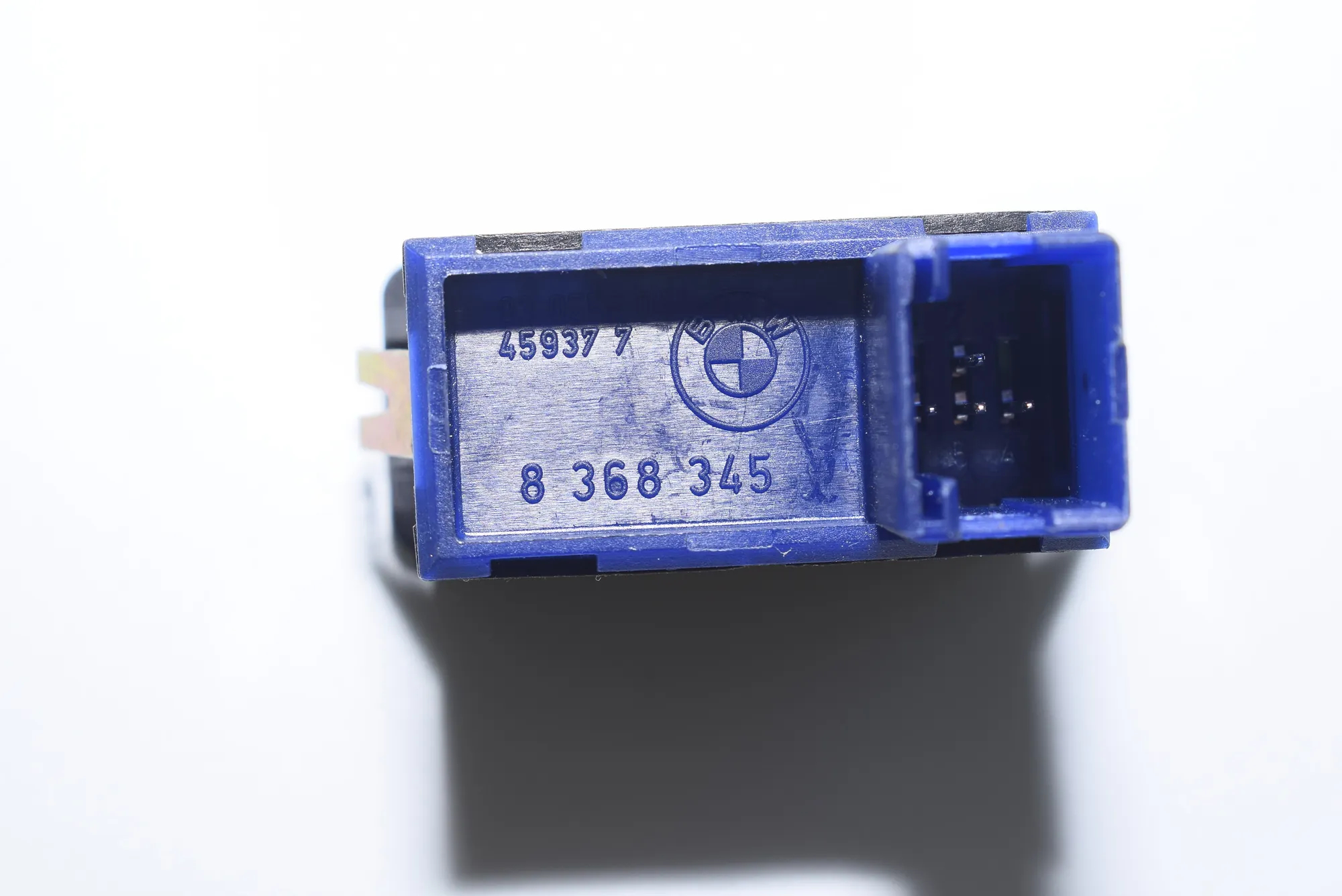 Switches – OEM 8368345 · BMW 7 (E38) 1999 – 6