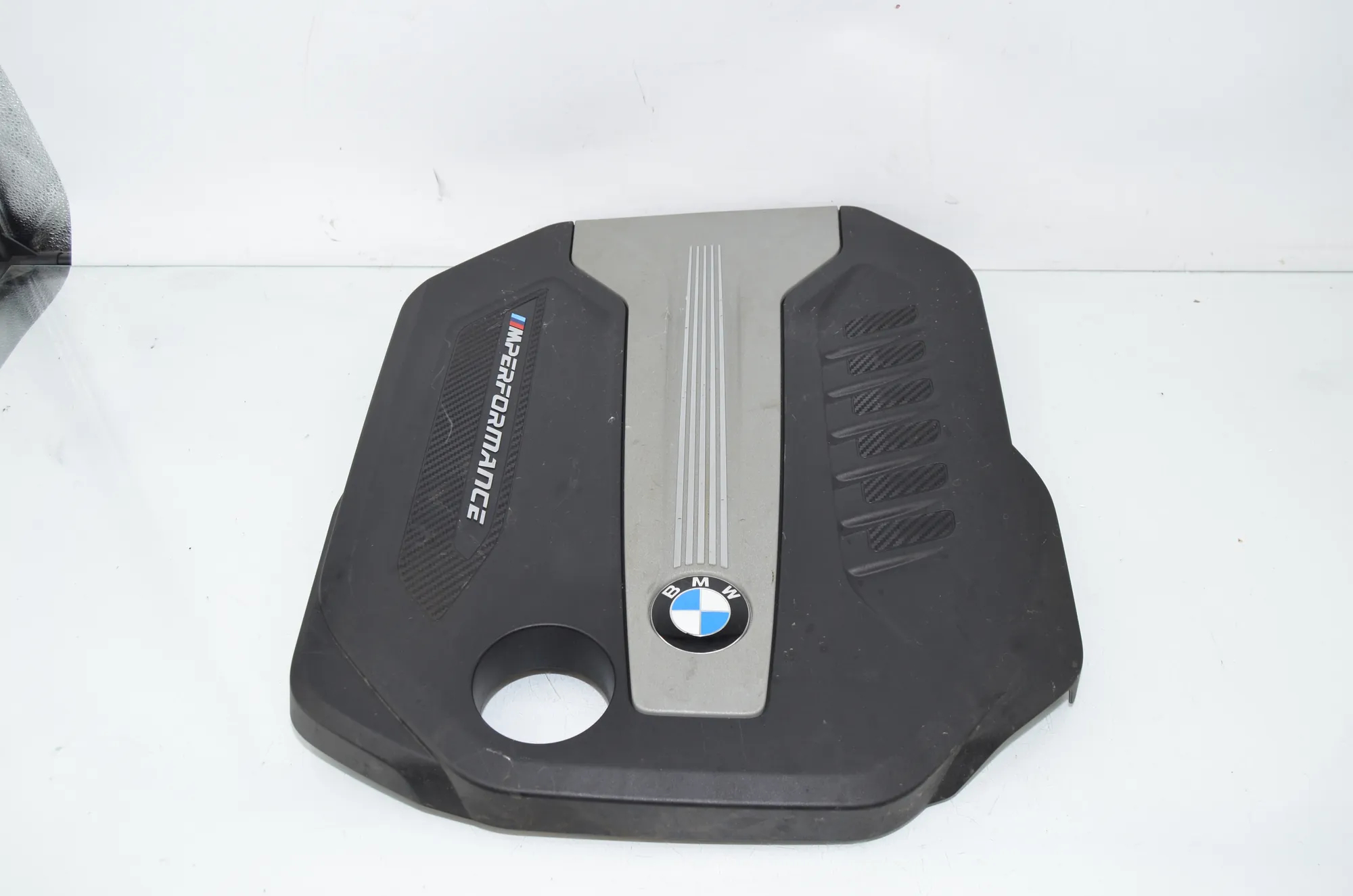 Engine Cover – OEM 8571307 · BMW 7 (G11, G12) 750 d, Ld xDrive 2016