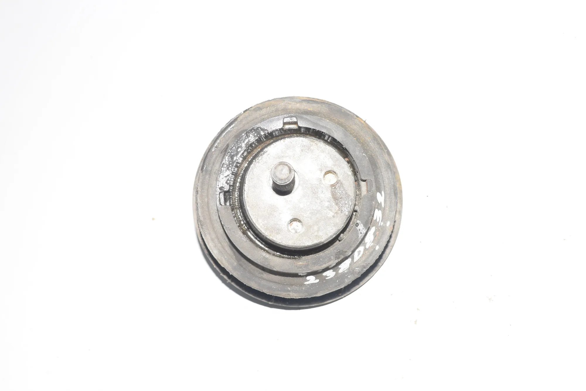 Right Side Engine Mount – OEM 6754608 · BMW 5 (E39) 530 i 2001