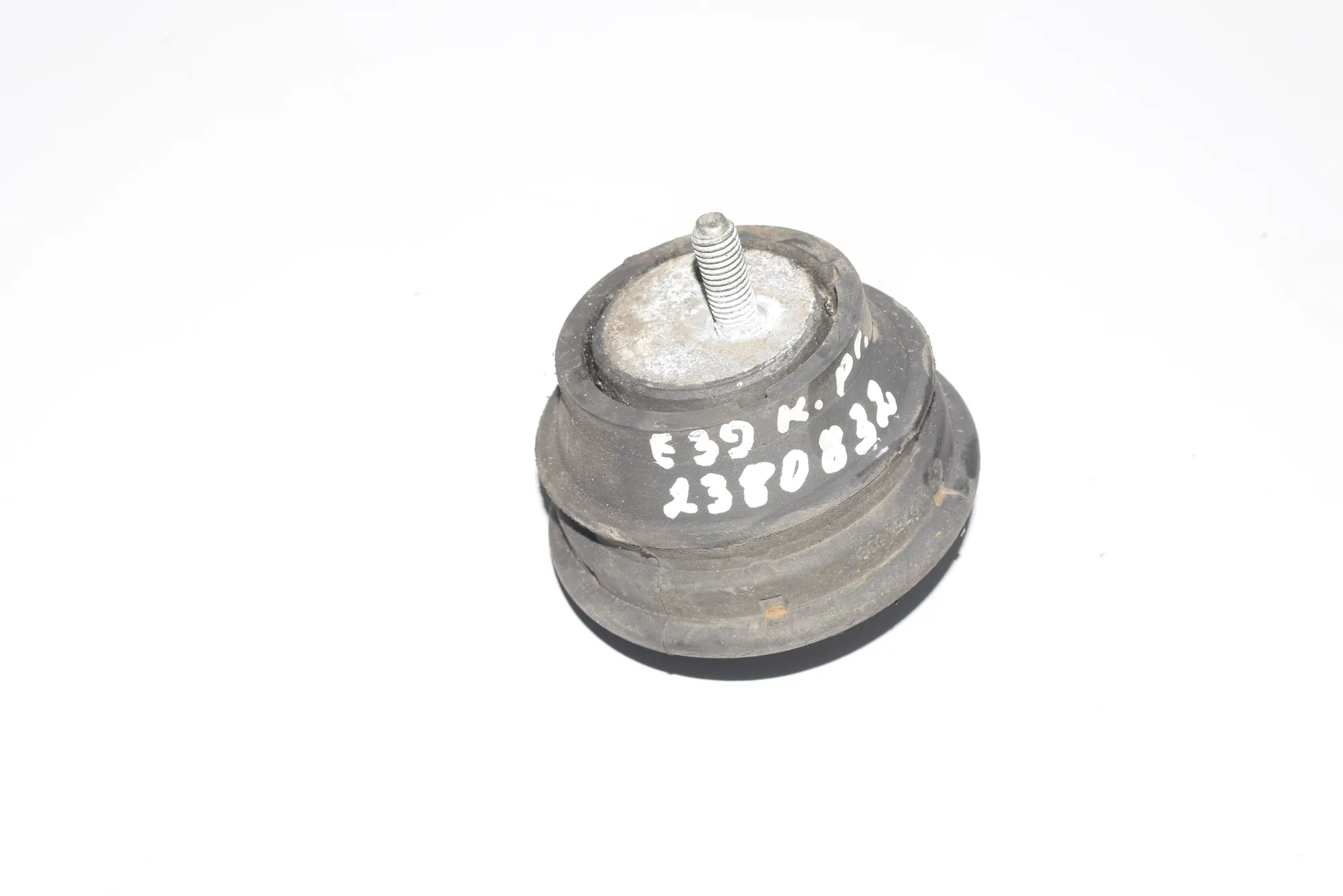 Left Side Engine Mount – OEM 6754608 · BMW 5 (E39) 530 i 2001 – 3