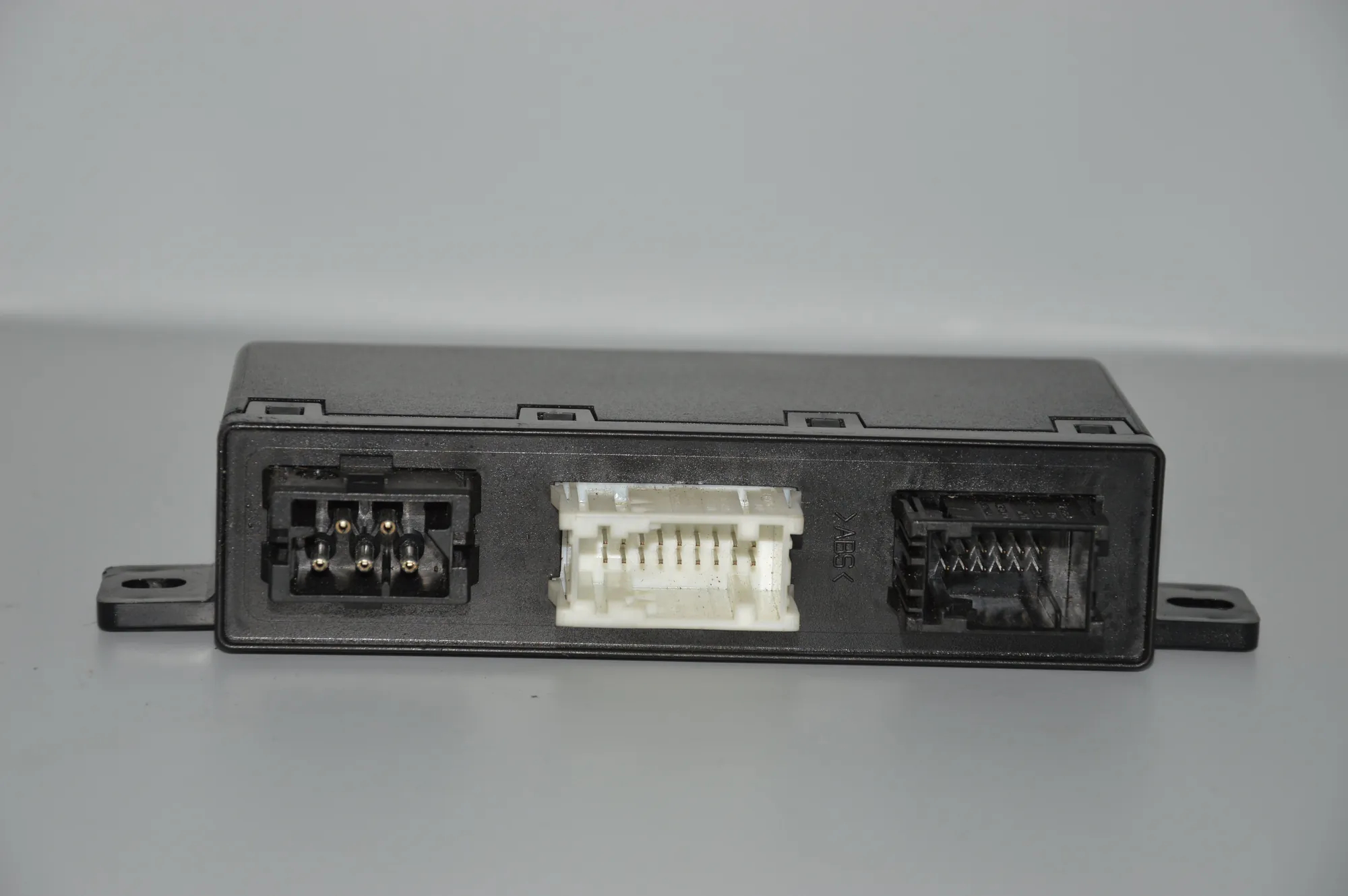 Front Left Door Control Unit – OEM 6904254 · BMW 5 (E39) 530 i 2001