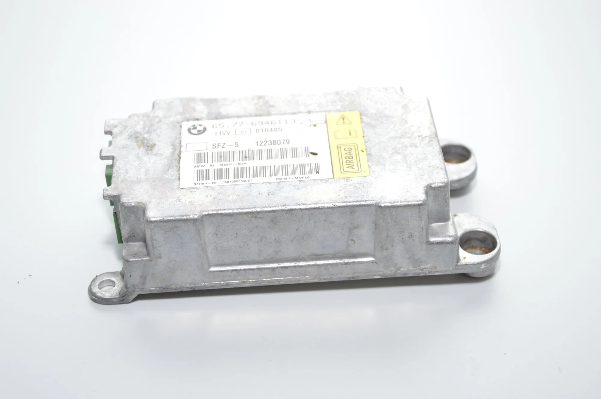 SRS Control Unit – OEM 6946113 · BMW 6 (E63) 645 Ci 2004 – 5