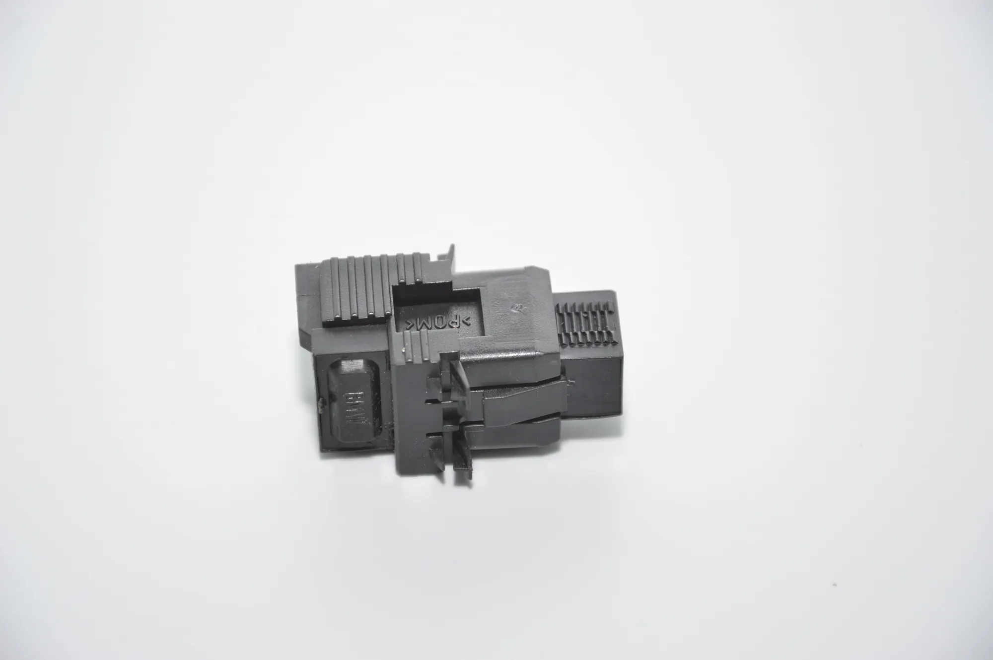 Other Control Units – OEM 1468896 · BMW 6 (E63) 645 Ci 2004