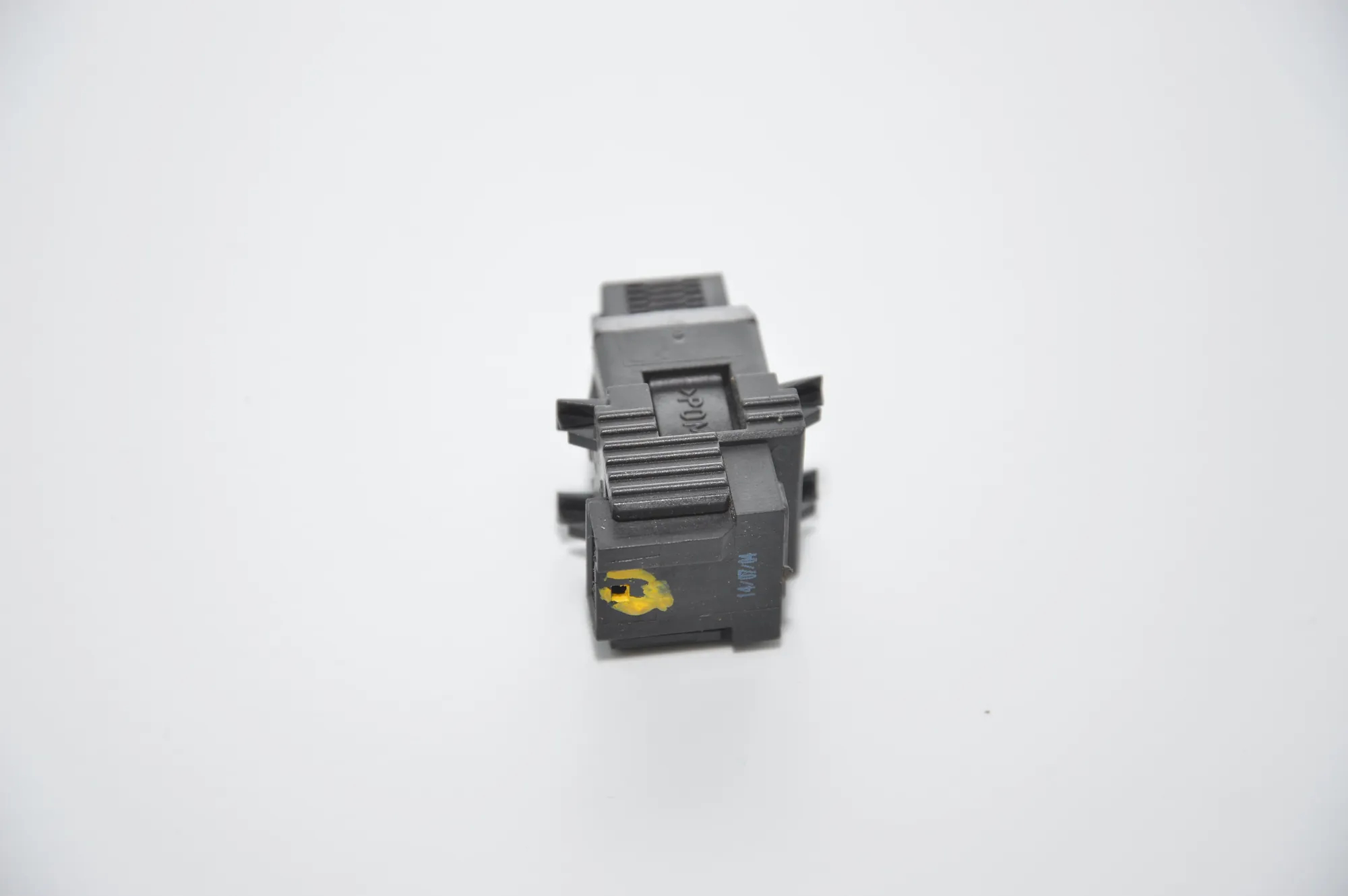 Other Control Units – OEM 1468896 · BMW 6 (E63) 645 Ci 2004 – 2