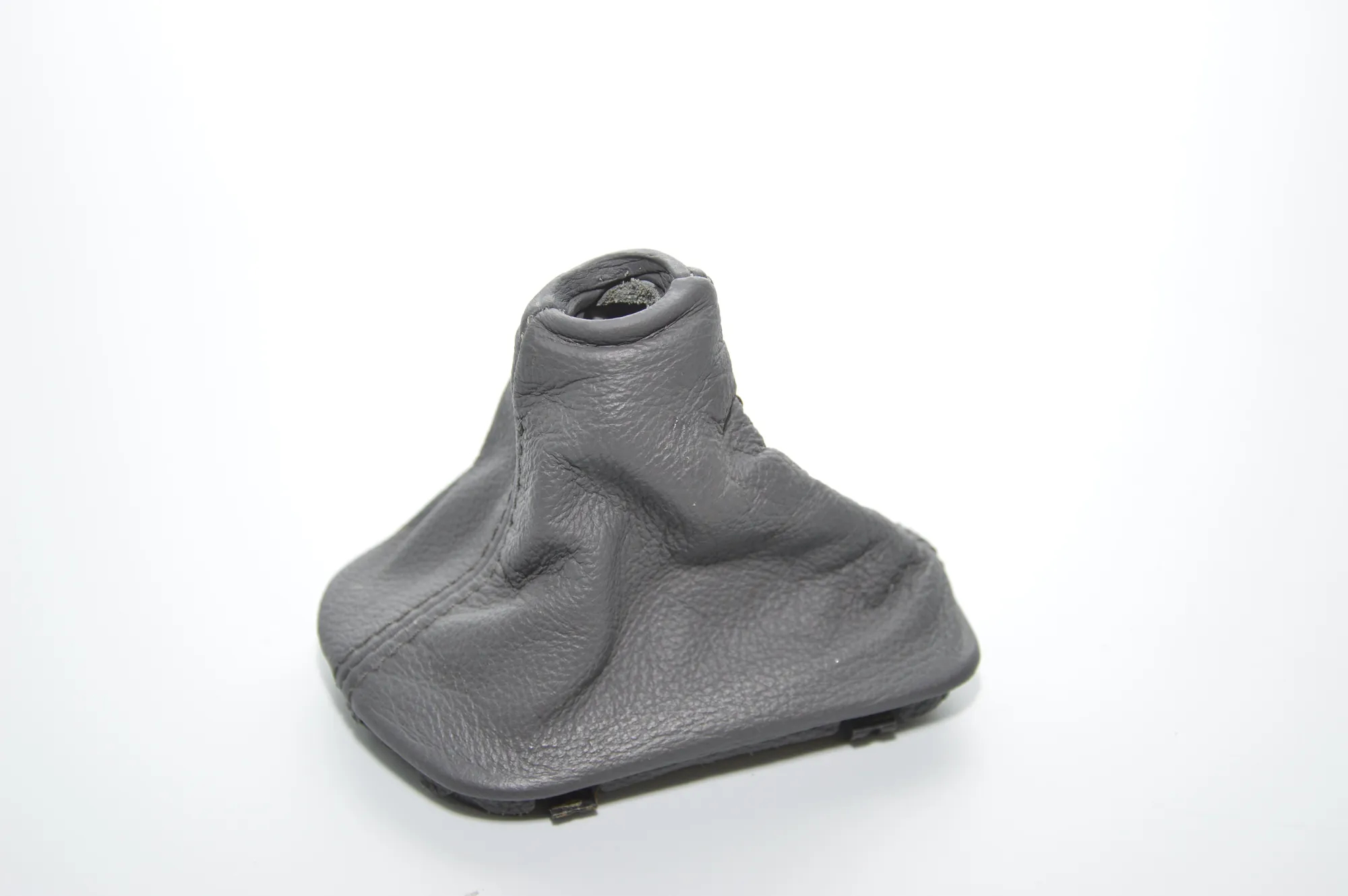 Gear Shifting Level Plastic Trim – OEM 7541797 · BMW 6 (E63) 645 Ci 2004 – 3