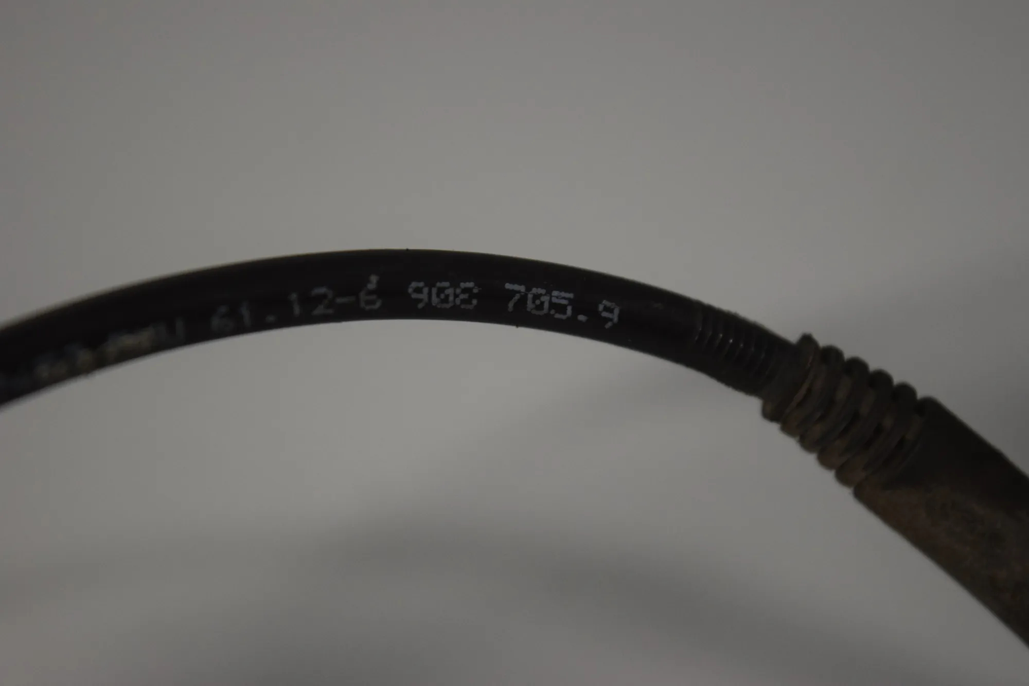 Front Left ABS Sensor – OEM 6903705 · BMW 6 (E63) 645 Ci 2004 – 5