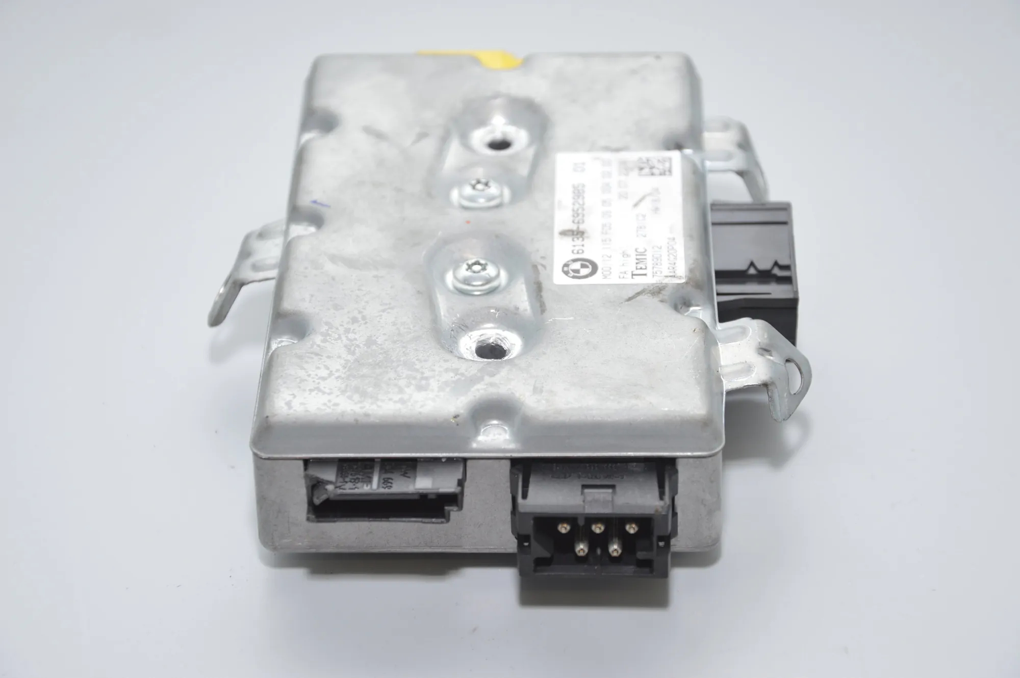 Front Right Door Control Unit – OEM 6952985 · BMW 6 (E63) 645 Ci 2004 – 3