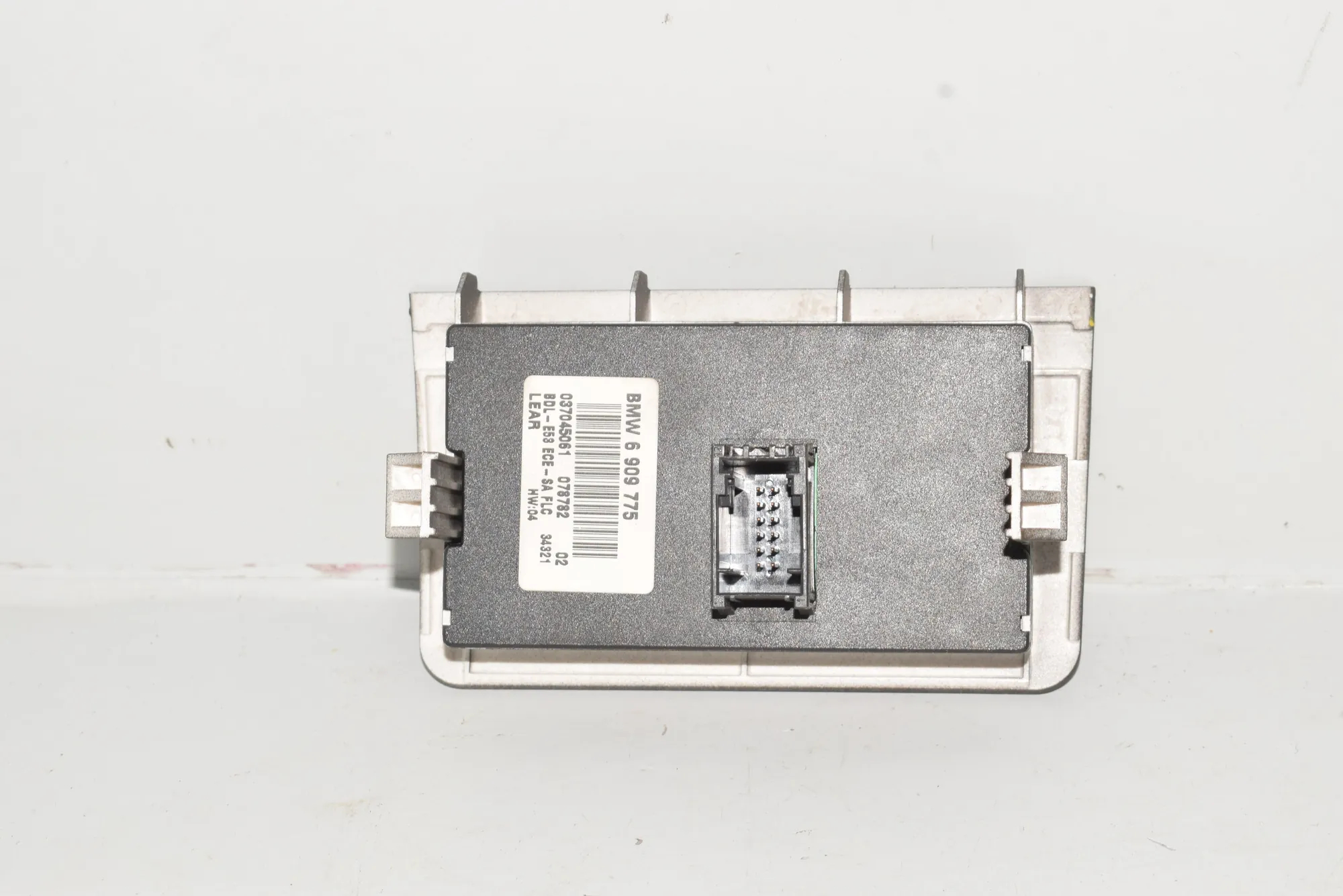 Headlight Switch Control Unit – OEM 6909775 · BMW X5 (E53) 4.4 i 2003 – 6