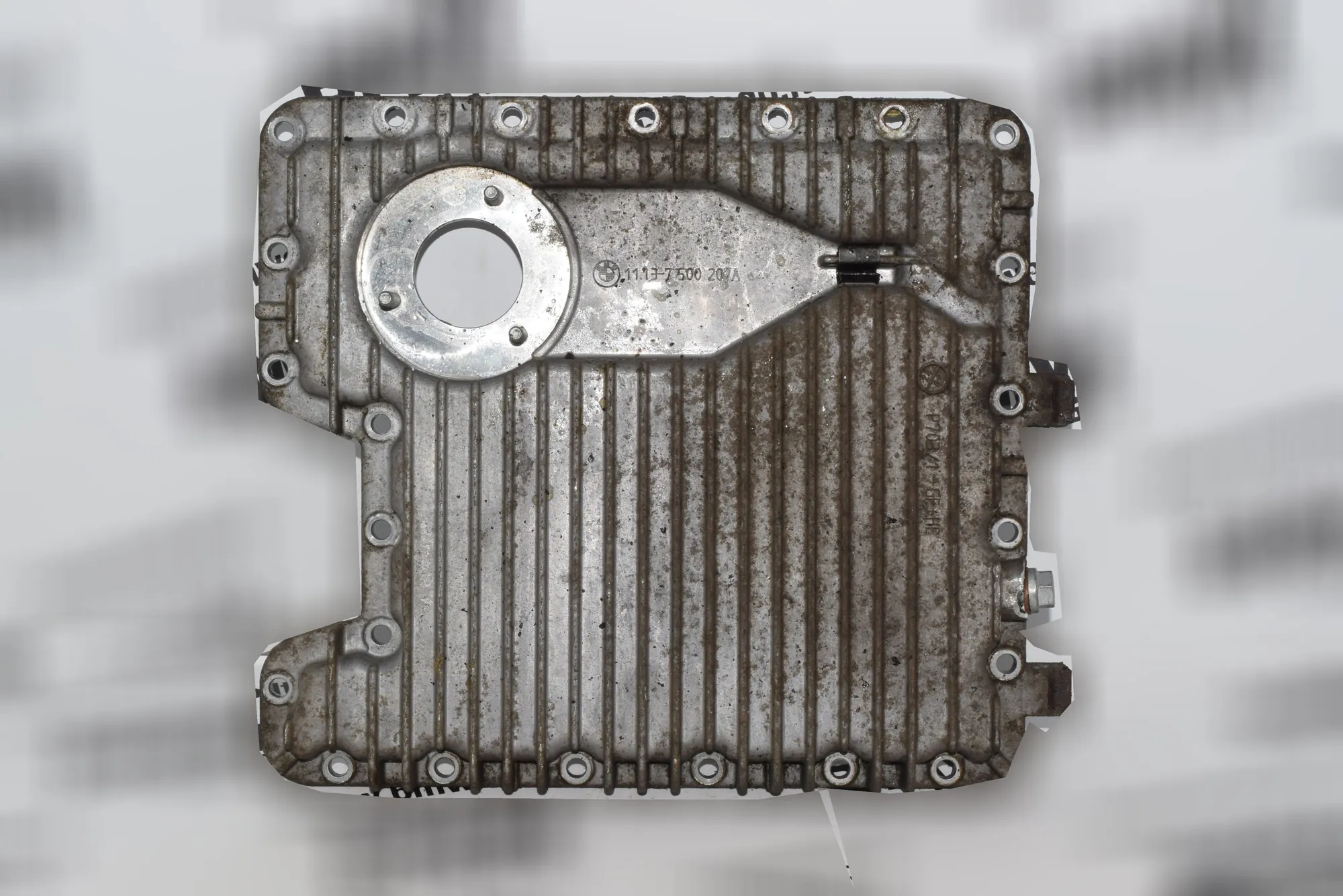 Other Engine Compartment Parts – OEM 7500207 · BMW X5 (E53) BMW X5 (E53) 4.6 is 2005 – 2