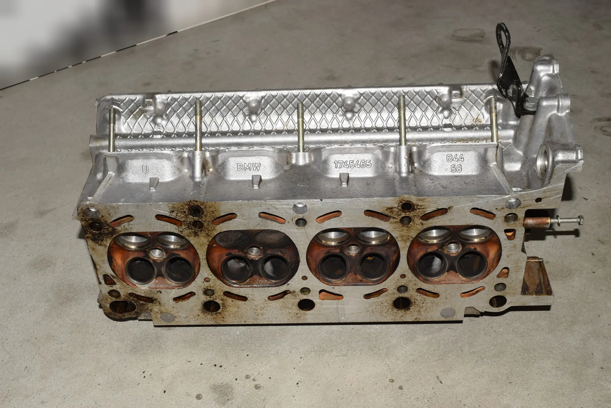 Engine Cylinder Head – OEM 1745465 · BMW X5 (E53) BMW X5 (E53) 4.6 is 2005 – 4