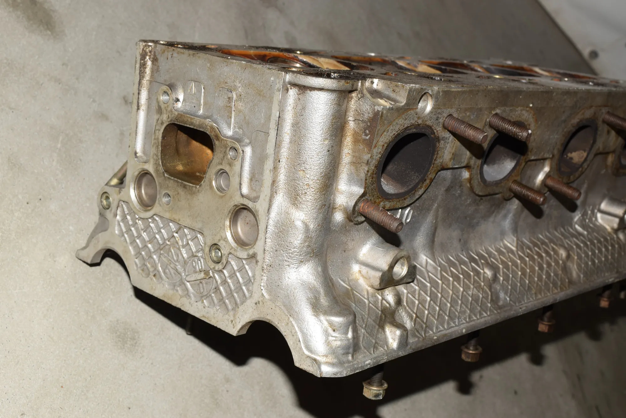 Engine Cylinder Head – OEM 1745465 · BMW X5 (E53) BMW X5 (E53) 4.6 is 2005 – 2