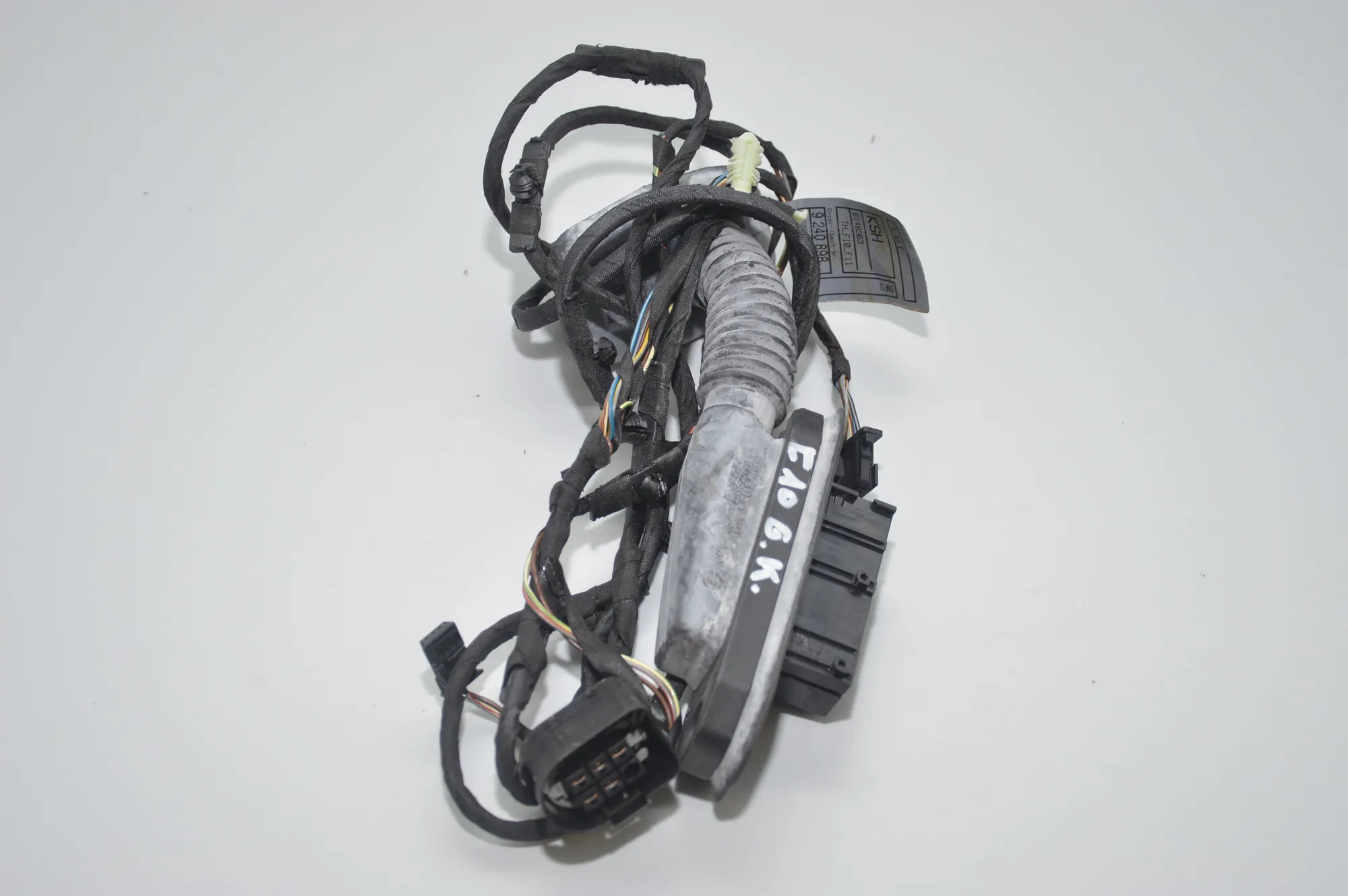 Rear Right Door Wiring – OEM 9240898 · BMW 5 (F10) BMW 5 (F10) 2011 – 3