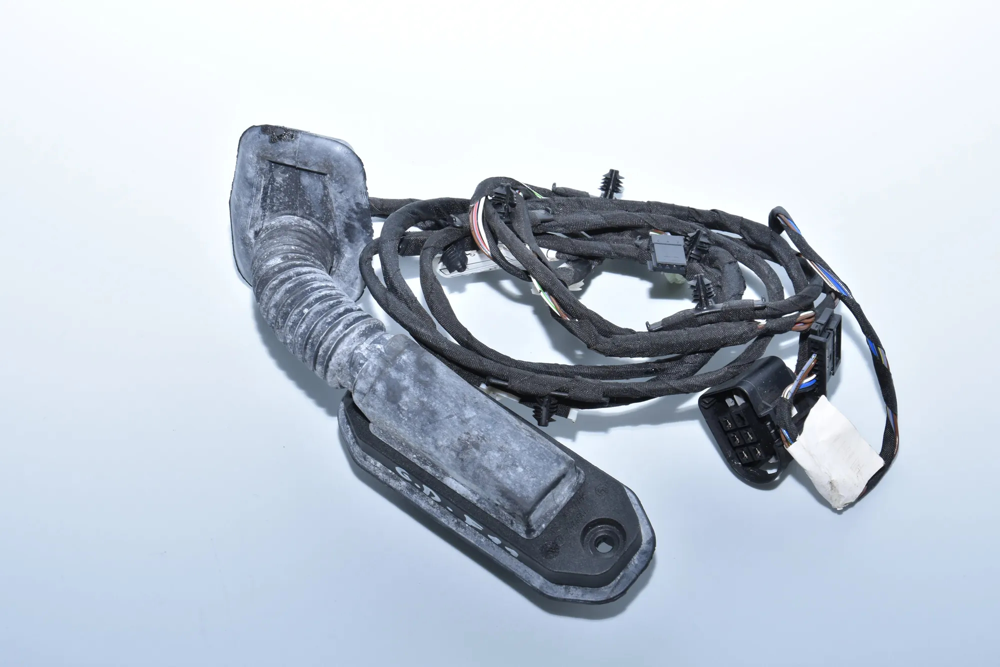 Rear Right Door Wiring – OEM 9256017 · BMW 5 Touring (F11) BMW 5 Touring (F11) 2011 – 4