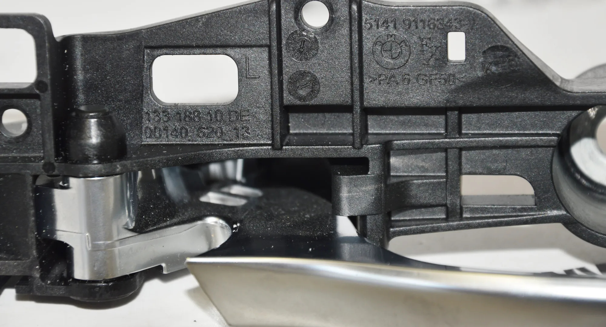 Other Interior Parts – OEM 9116343 · BMW 7 (F01, F02) BMW 7 (F01, F02) 750 d xDrive 2013 – 4