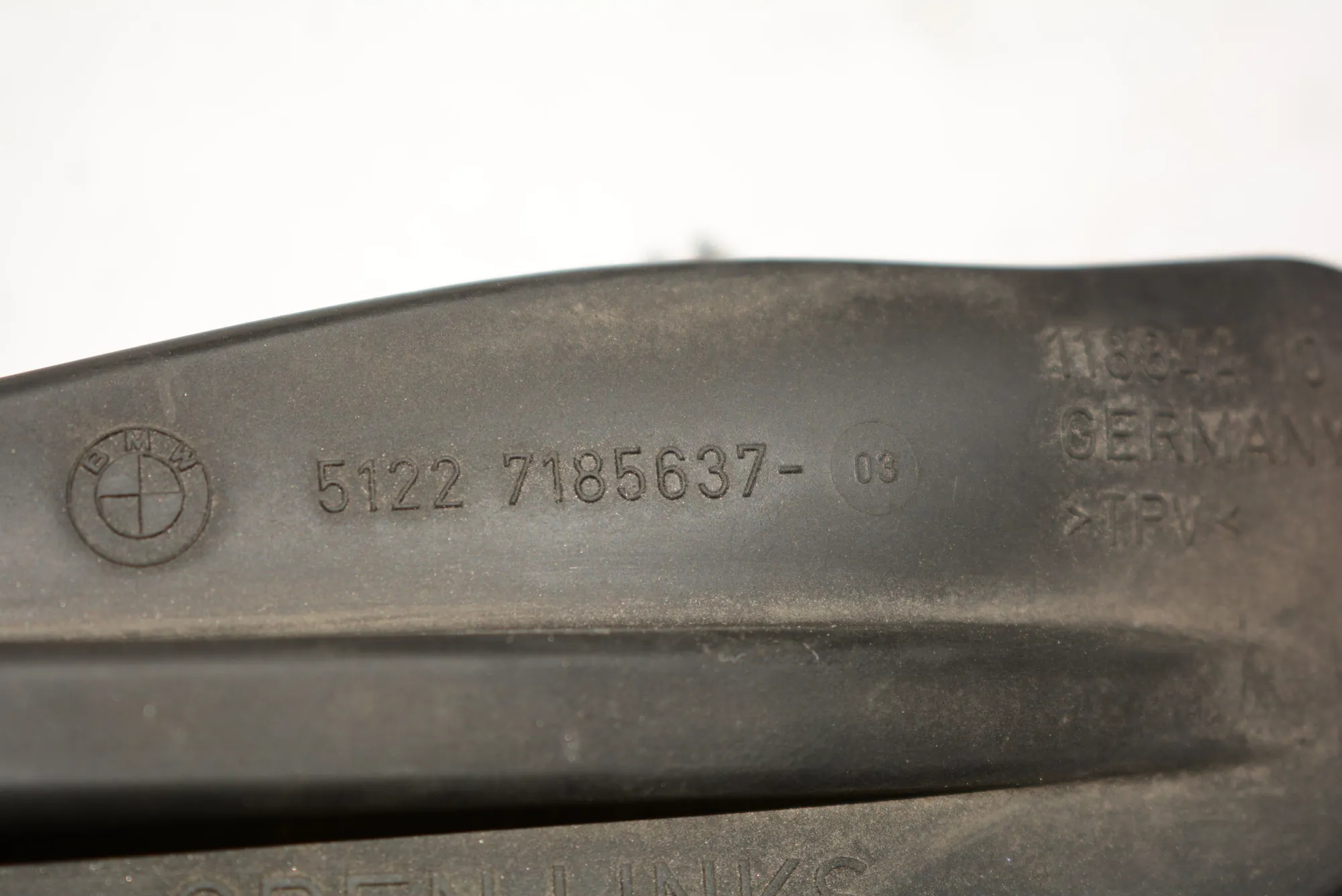 Other Body Parts – OEM 7185637 · BMW 5 Touring (F11) BMW 5 Touring (F11) 2011 – 4