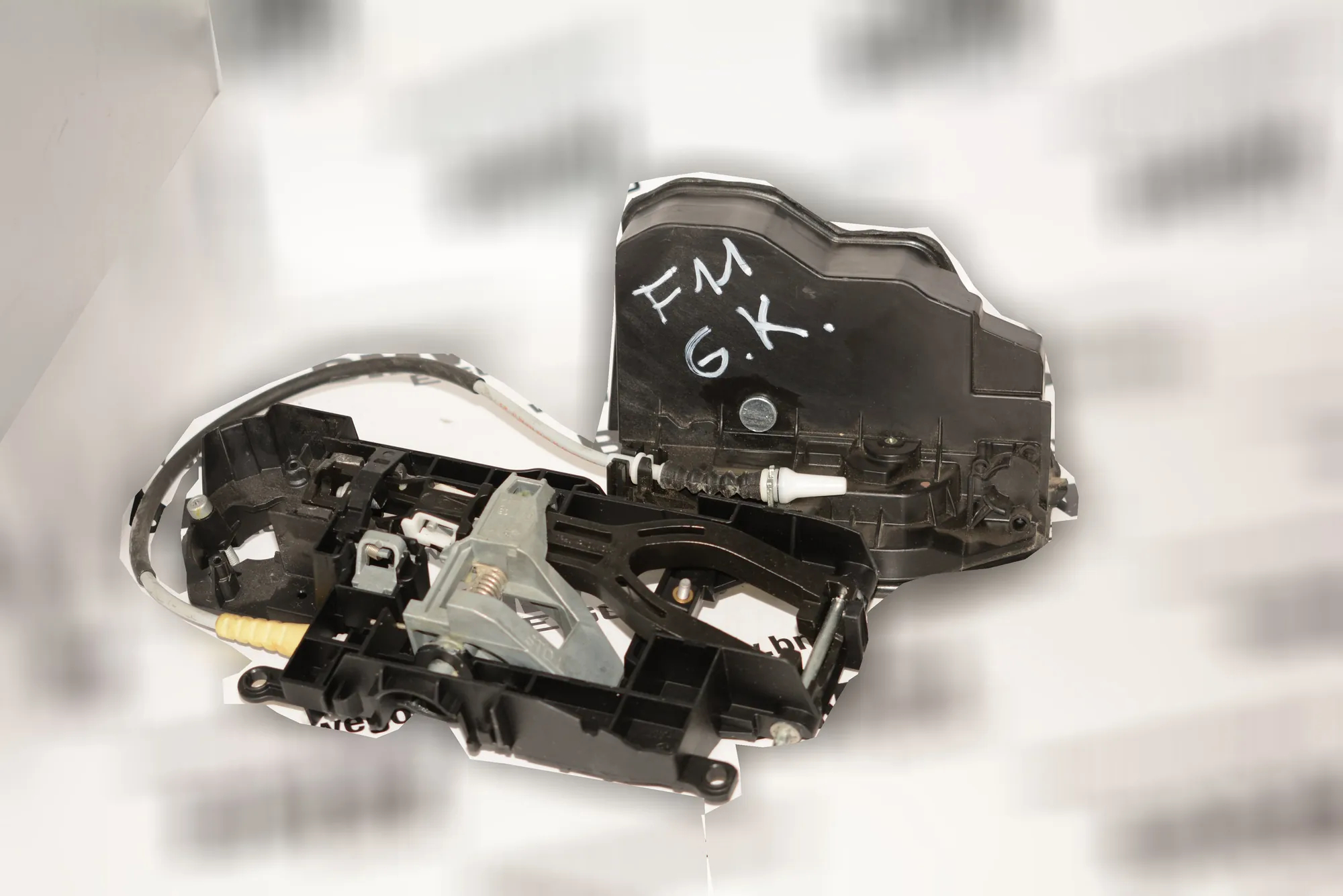 Rear Left Door Lock – OEM 72021477175649 · BMW 5 Touring (F11) BMW 5 Touring (F11) 2012 – 3